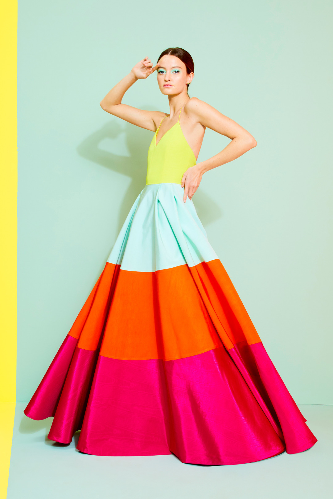 Alice + Olivia 2020 İlkbahar/Yaz
