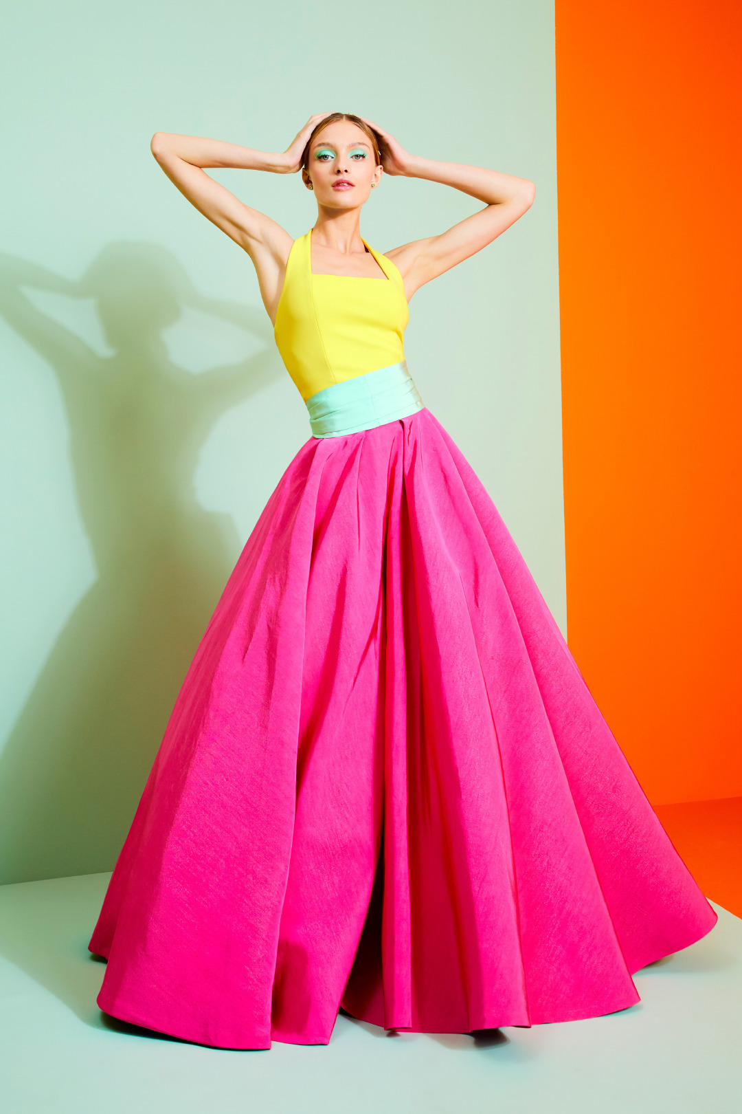 Alice + Olivia 2020 İlkbahar/Yaz