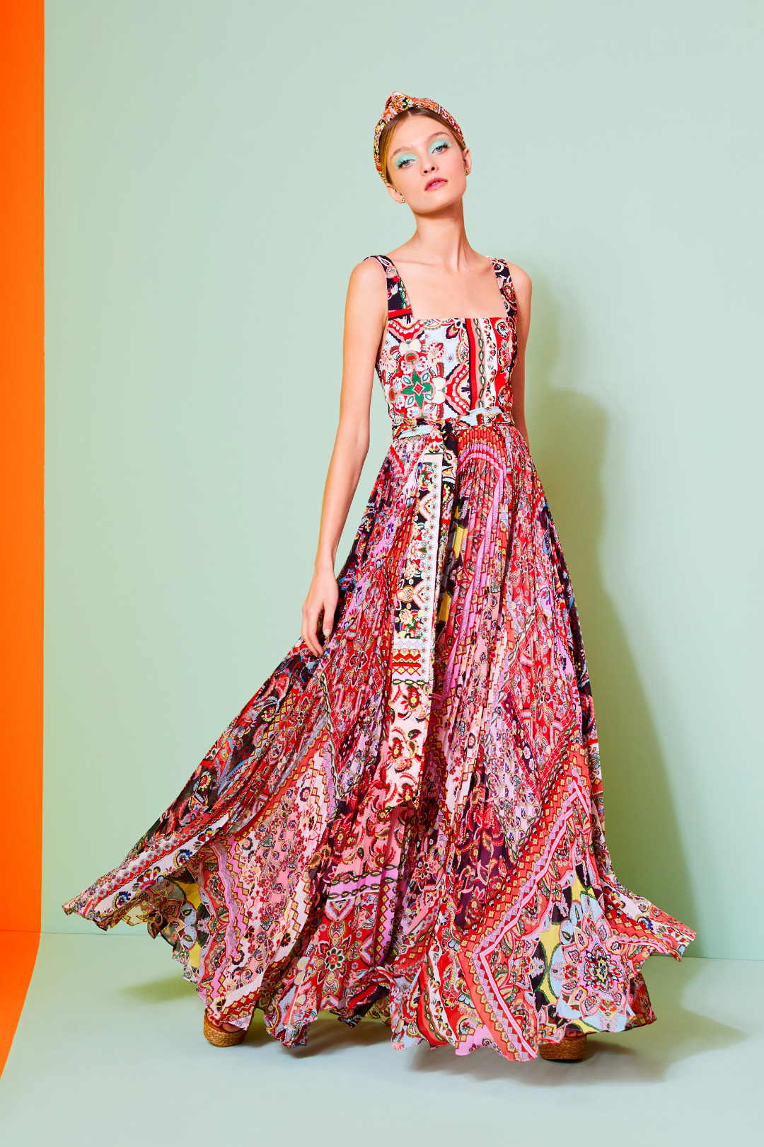 Alice + Olivia 2020 İlkbahar/Yaz