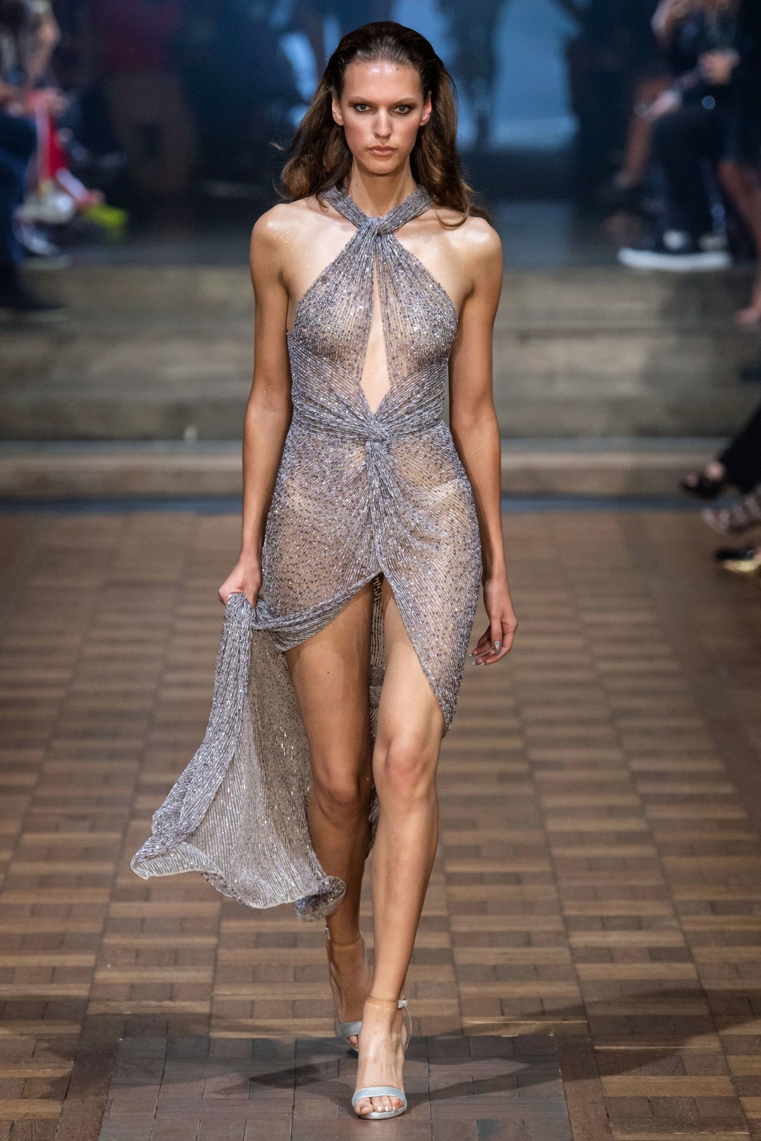 Julien Macdonald 2020 İlkbahar/Yaz