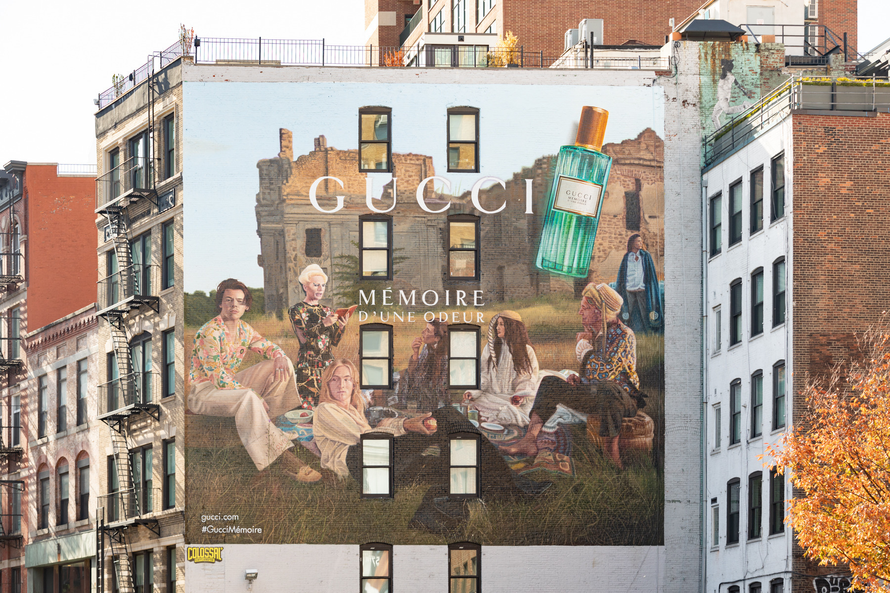 Görülmeye Değer: Gucci Mémoire d'une Odeur Duvarları