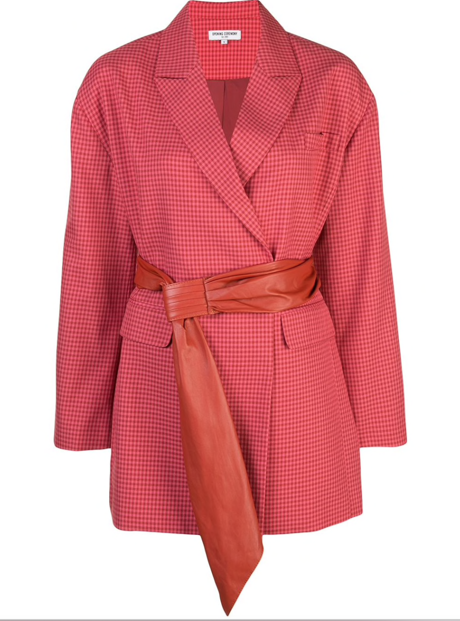 Trend Alarmı: İlgi Odağı Belinde Blazer Ceketler
