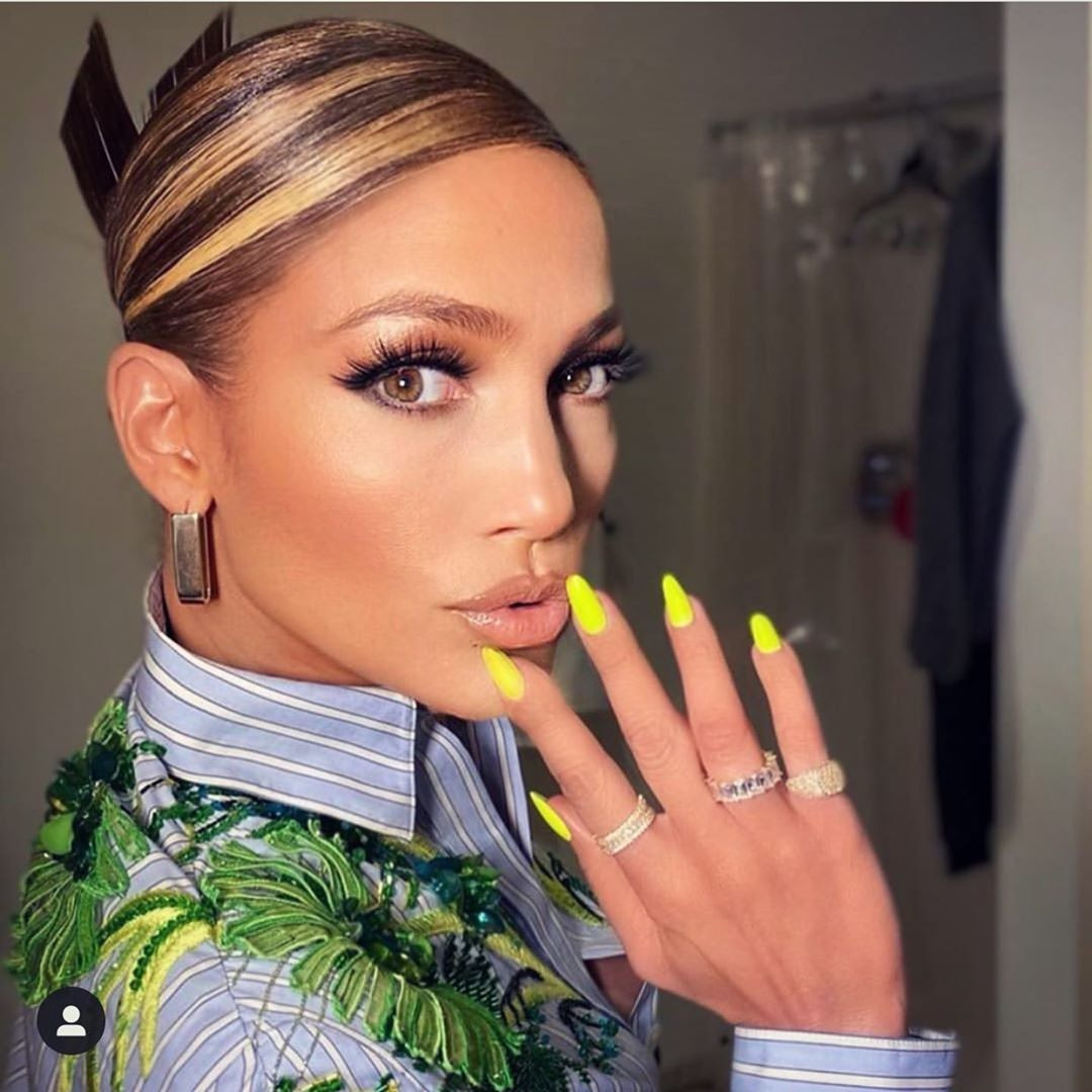 Jennifer Lopez'den Camila Coelho'ya Haftanın Güzellik Instagramları