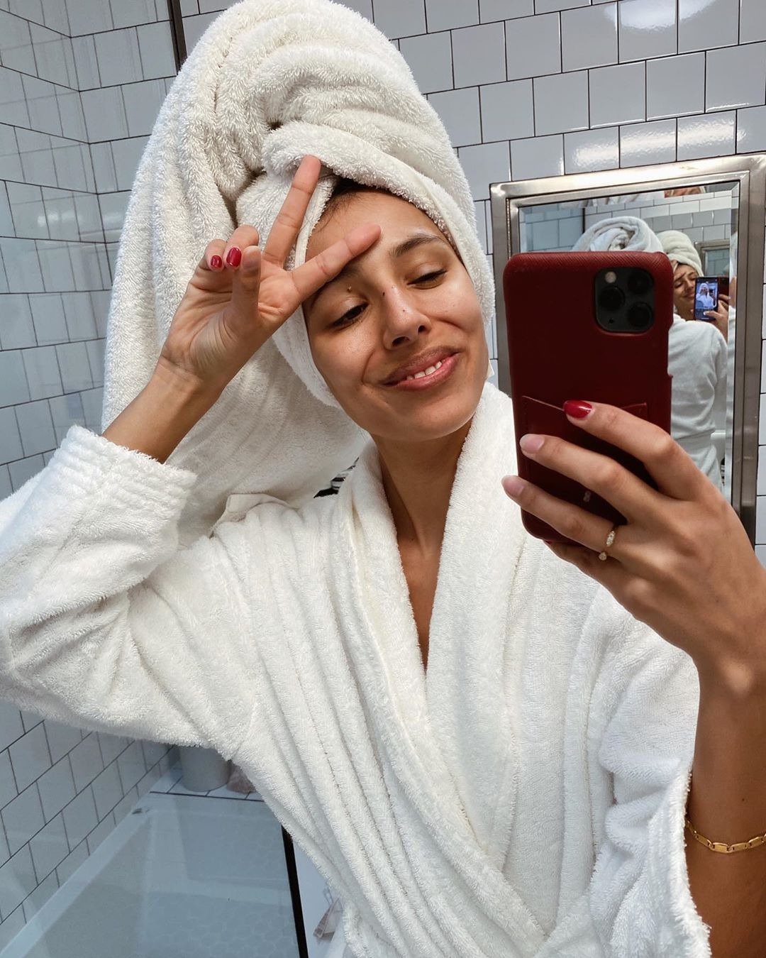Dua Lipa'dan Alexa Chung'a Haftanın Güzellik Instagramları