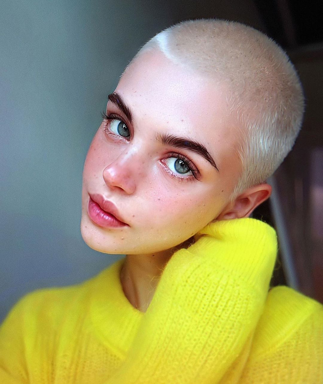 Dua Lipa'dan Alexa Chung'a Haftanın Güzellik Instagramları