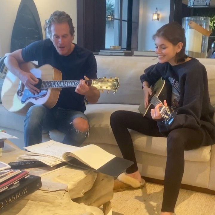 Kaia Gerber'in Sanat Dolu Ev Günlüğü