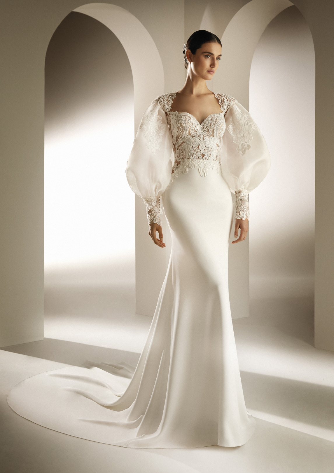 Pronovias 2021 İlkbahar/Yaz Gelinlik