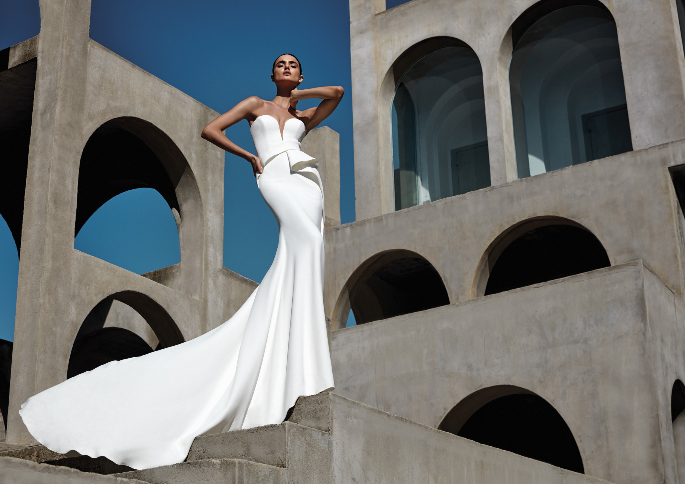 Pronovias 2021 İlkbahar/Yaz Gelinlik