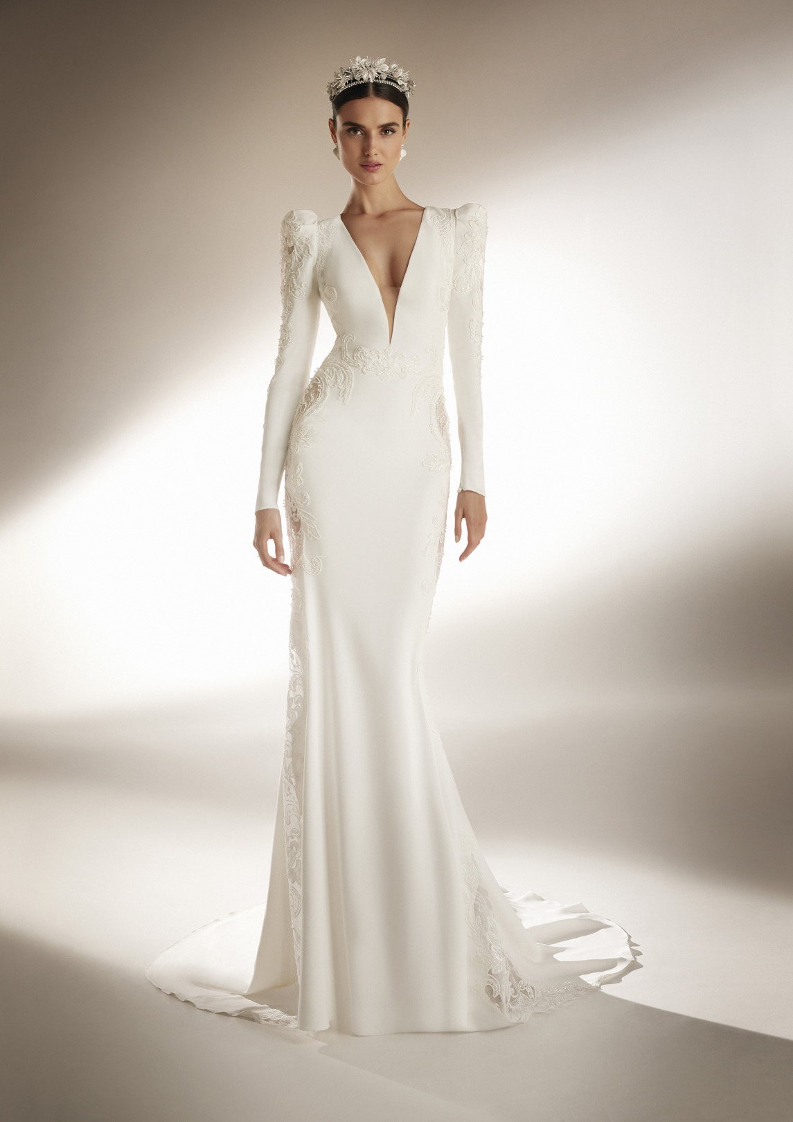 Pronovias 2021 İlkbahar/Yaz Gelinlik