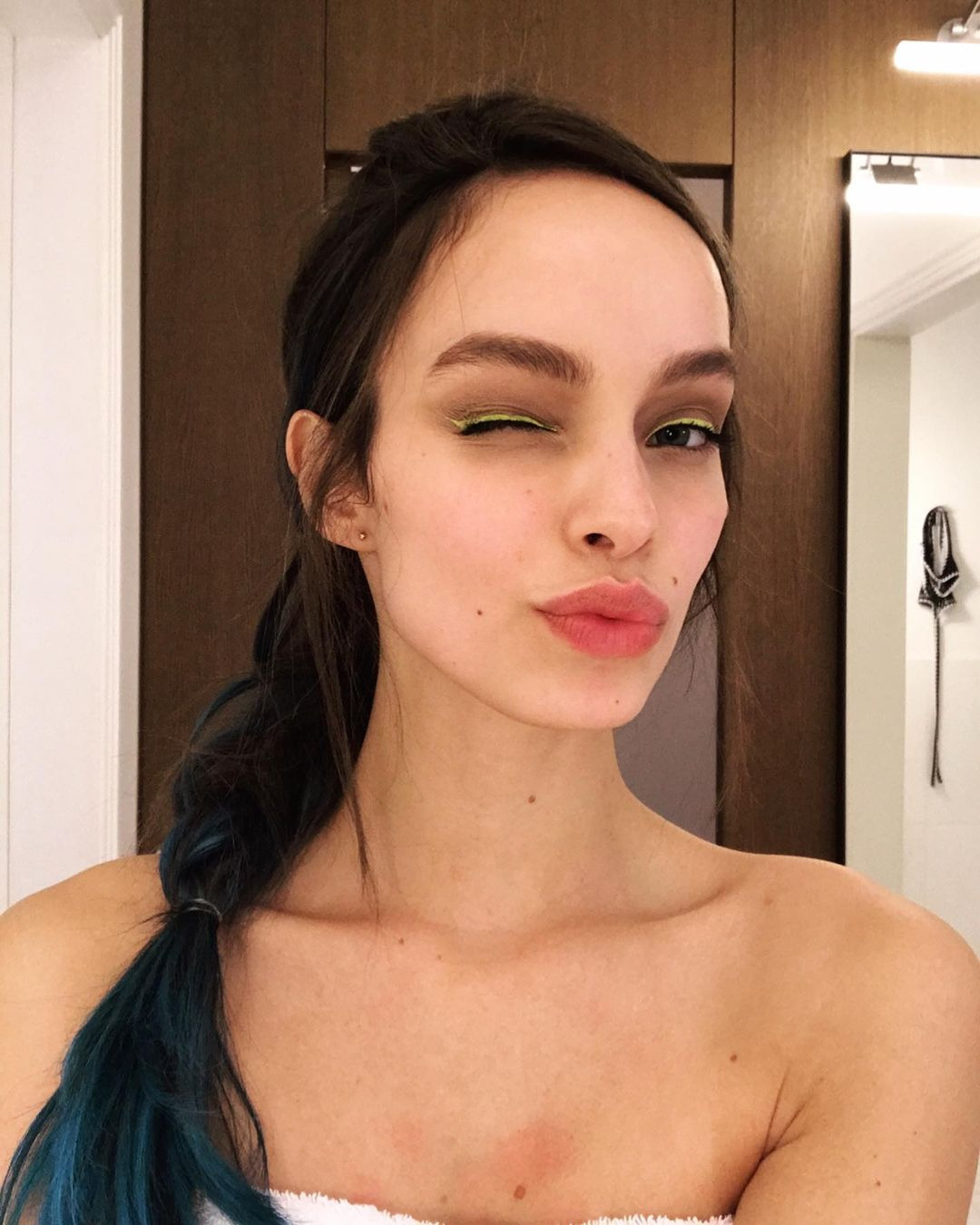 Naomi Campbell'dan Kendall Jenner'a Haftanın Güzellik Instagramları