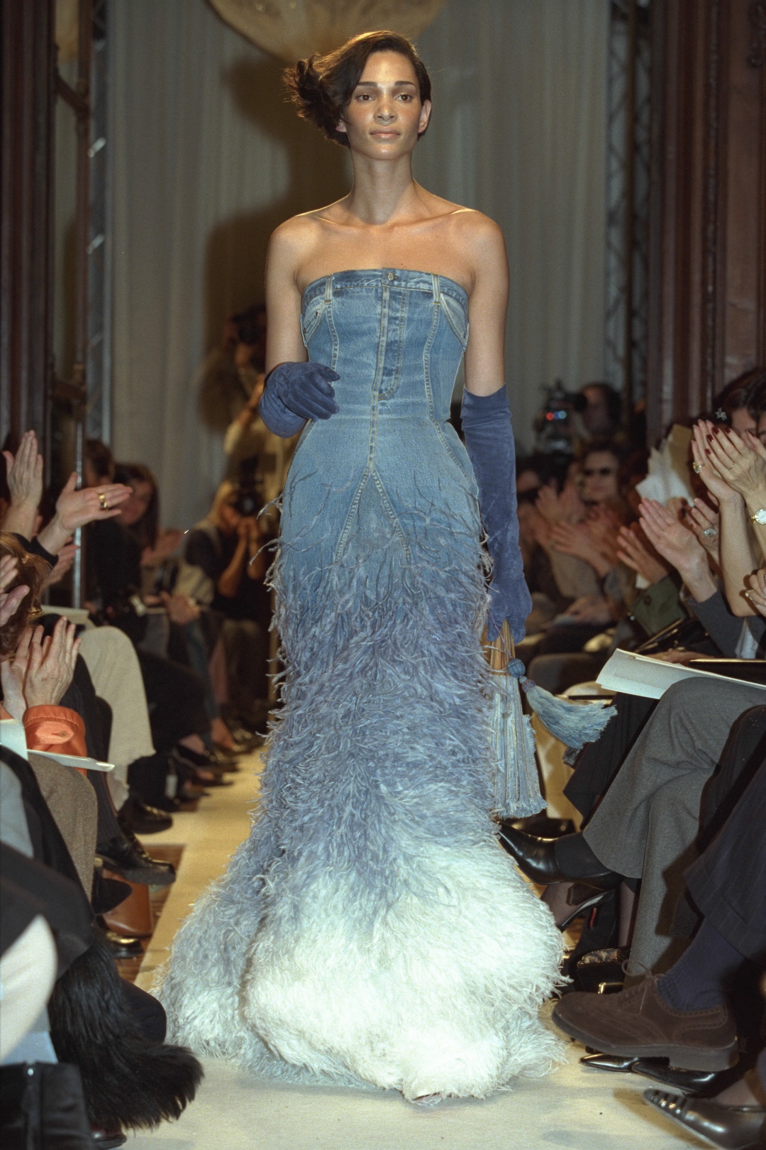 10 Unutulmaz Haute Couture Defile Anı