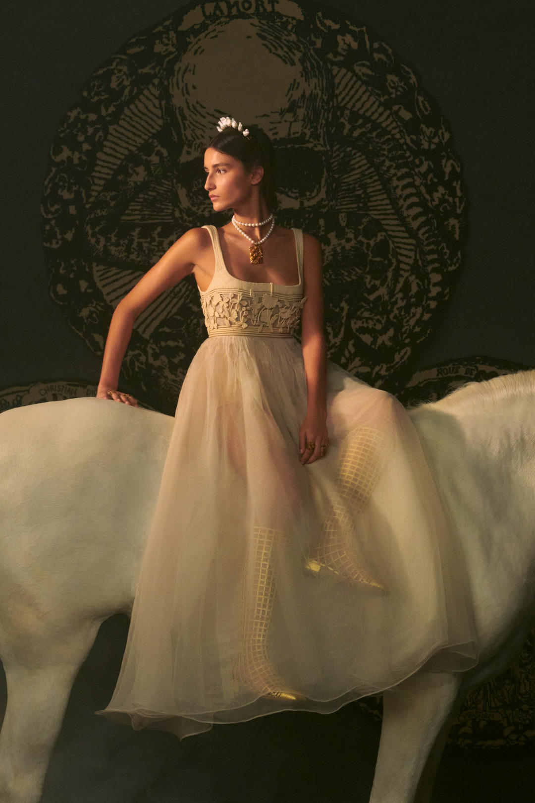 Paris Haute Couture Moda Haftası'ndan Öne Çıkan 14 Gelinlik