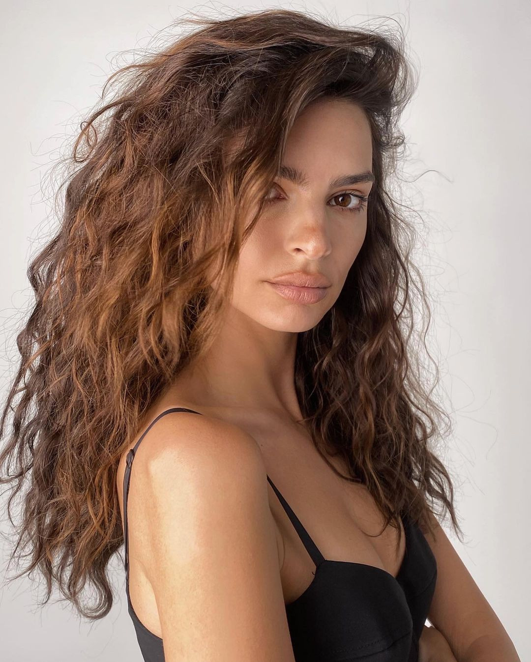 Emily Ratajkowski'den Sama Khadra'ya Haftanın Güzellik Instagramları