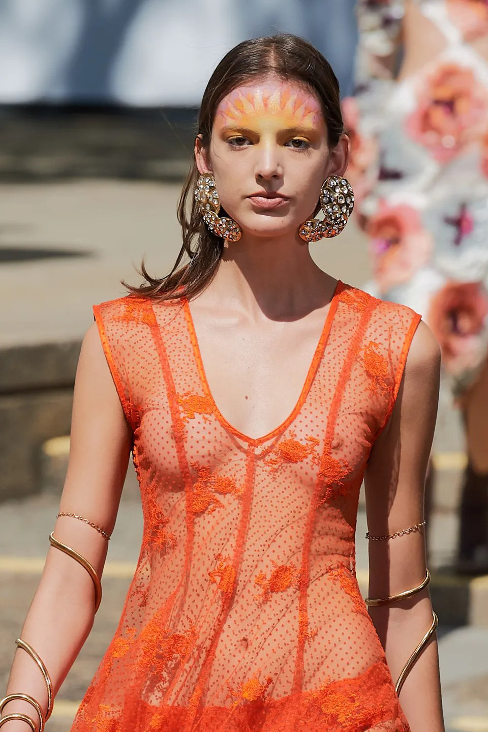 New York Moda Haftası'nın Dikkat Çeken Saç ve Makyajları