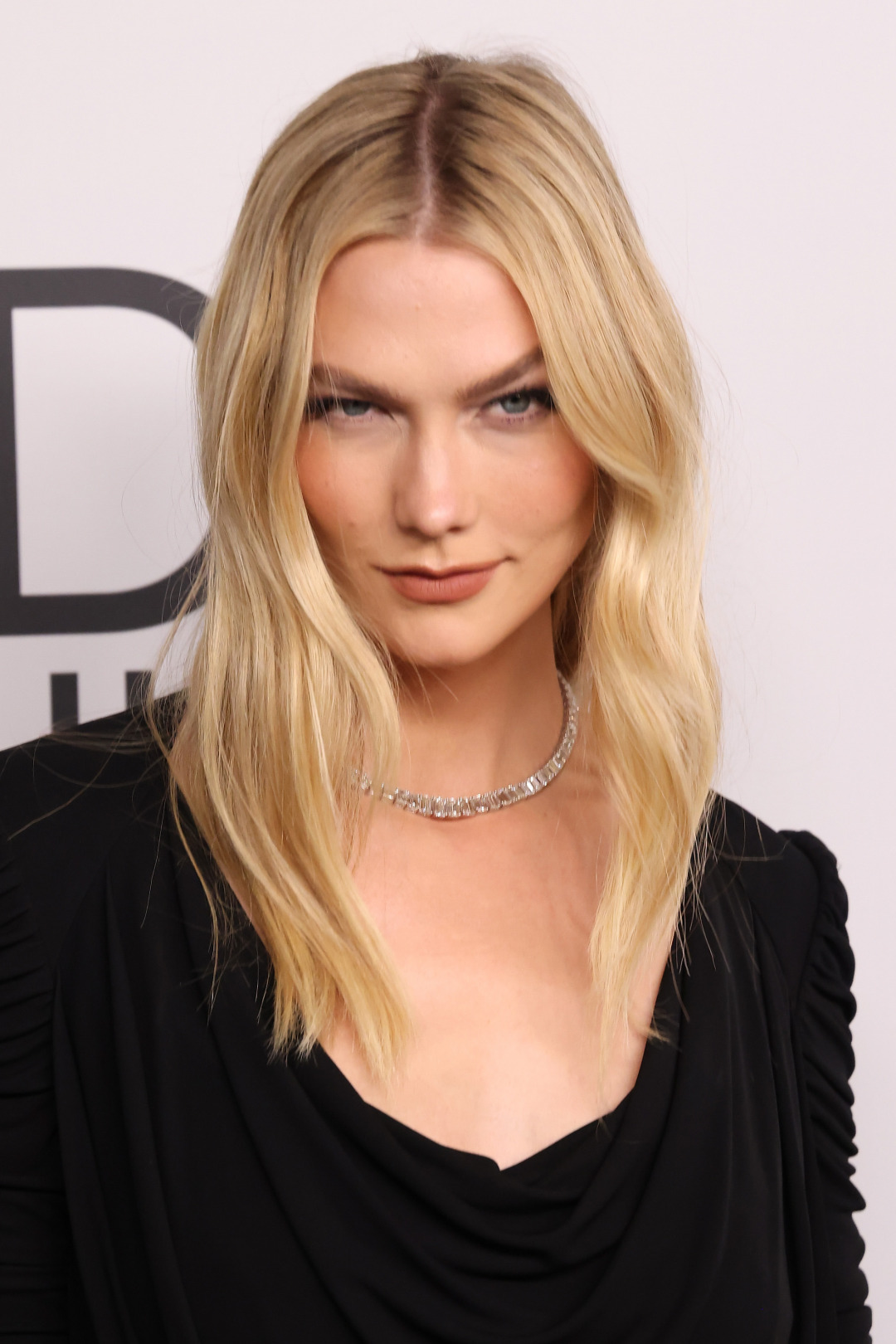 2021 CFDA Moda Ödülleri En İyi Saç ve Makyajları