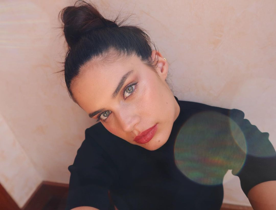 Lady Gaga'dan Bella Hadid'e Haftanın Güzellik Instagramları