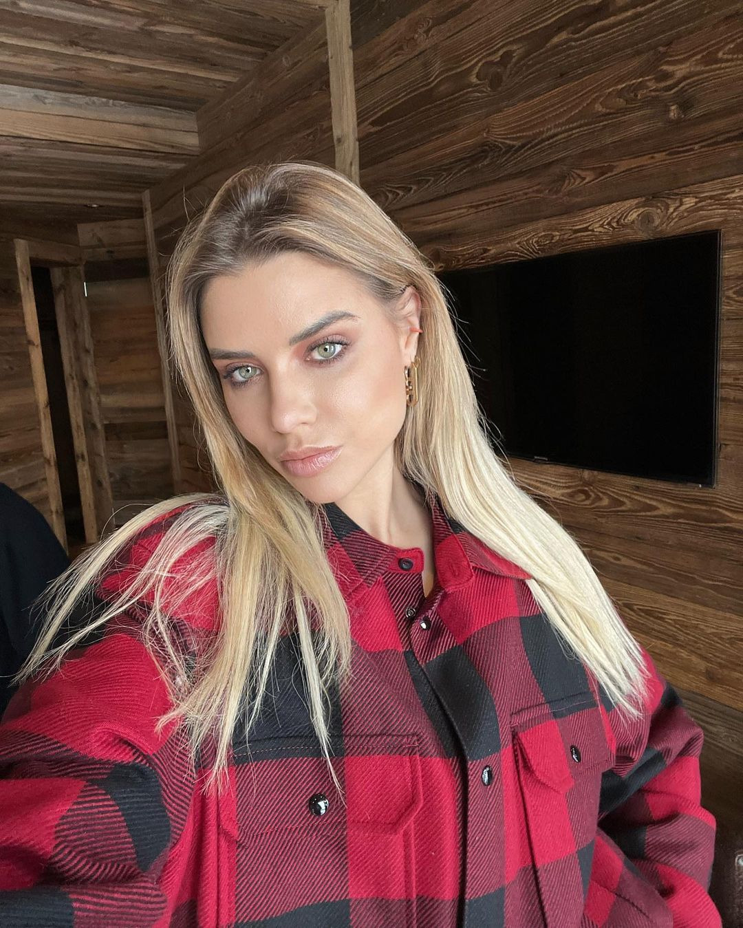 Emili Sindlev'den Elsa Hosk'a Haftanın Güzellik Instagramları