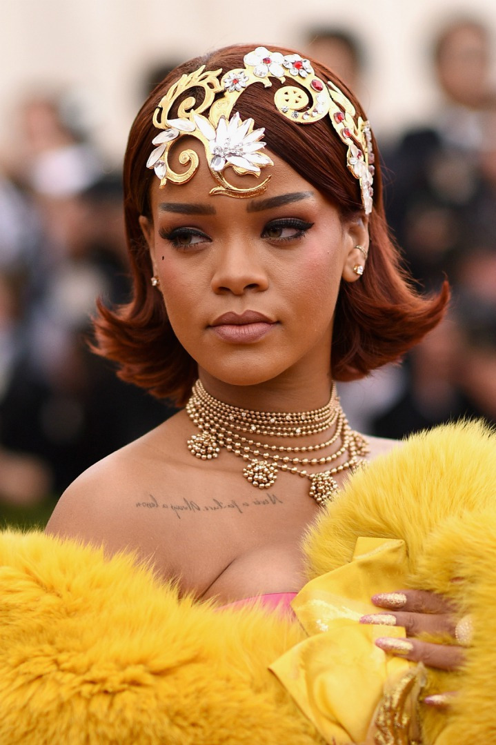 Rihanna'nın Güzellik Evrimi