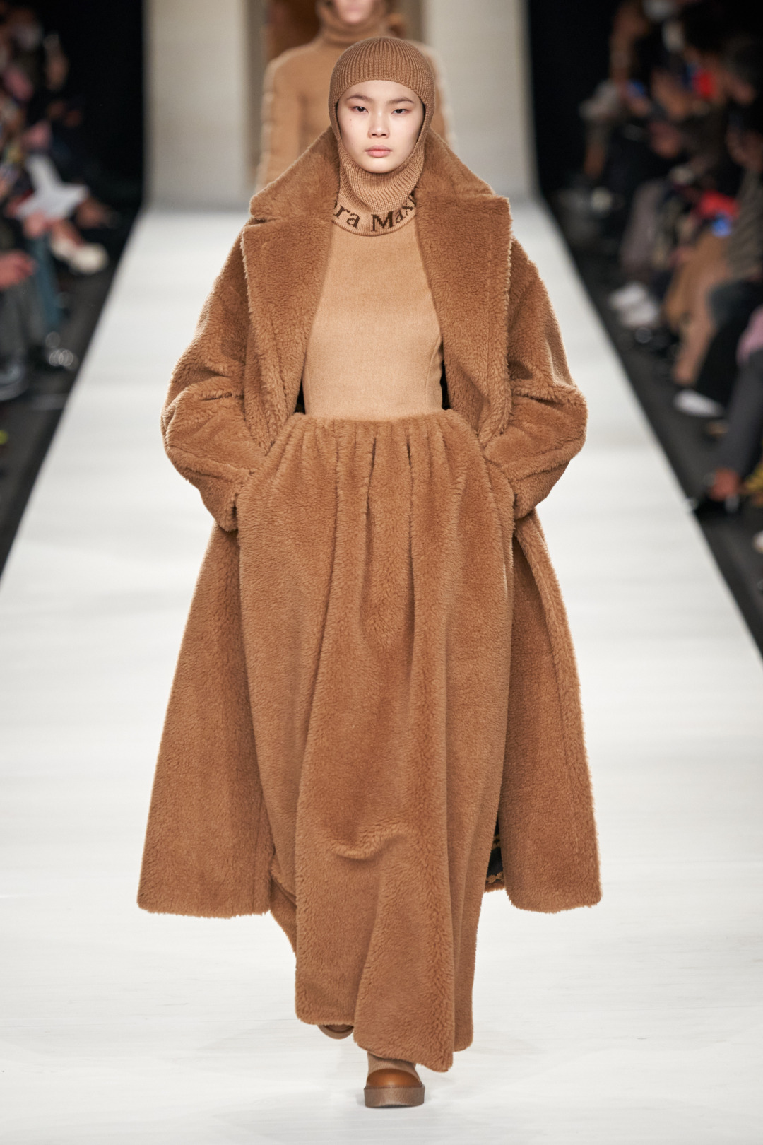 MaxMara 2022-23 Sonbahar/Kış