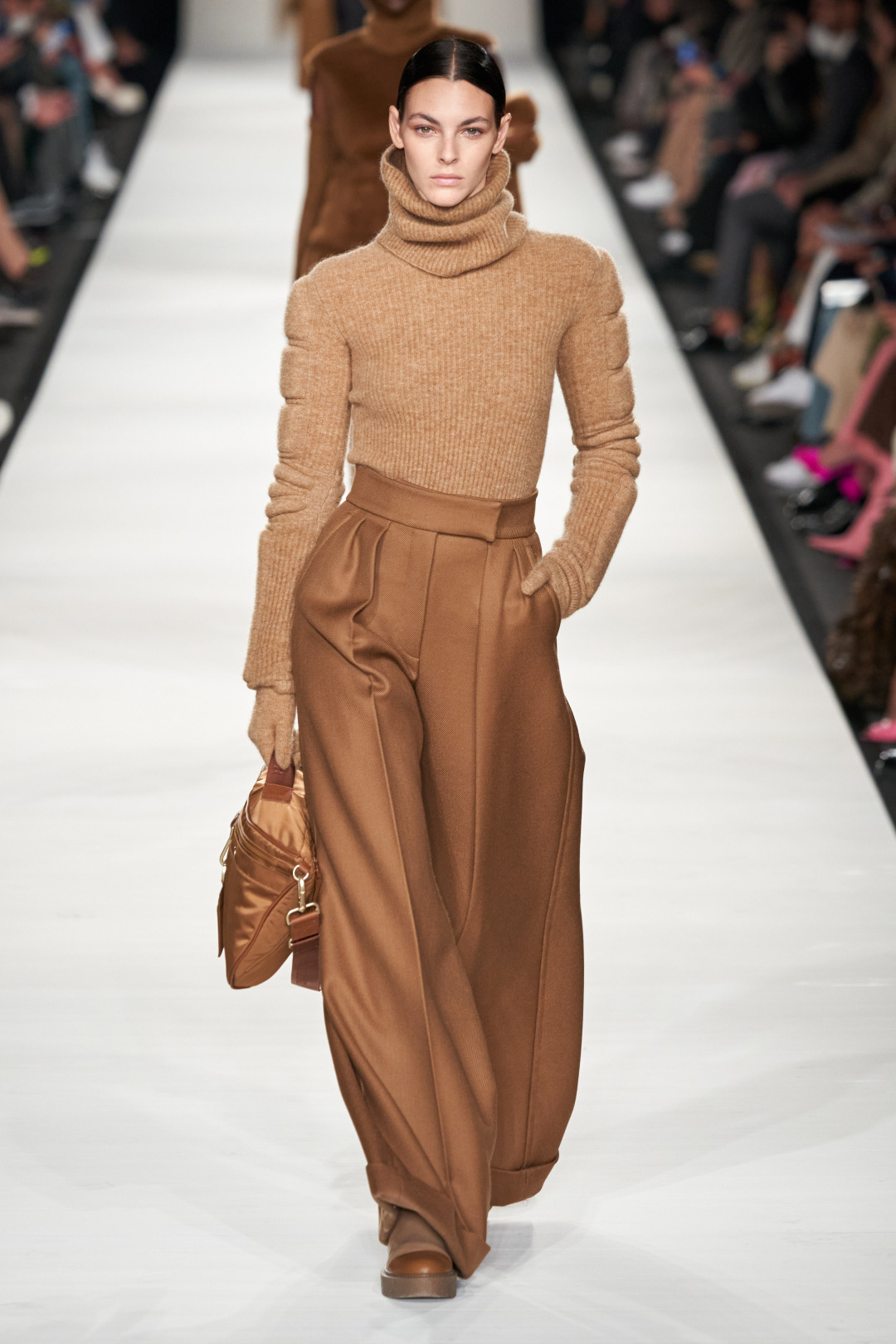 MaxMara 2022-23 Sonbahar/Kış