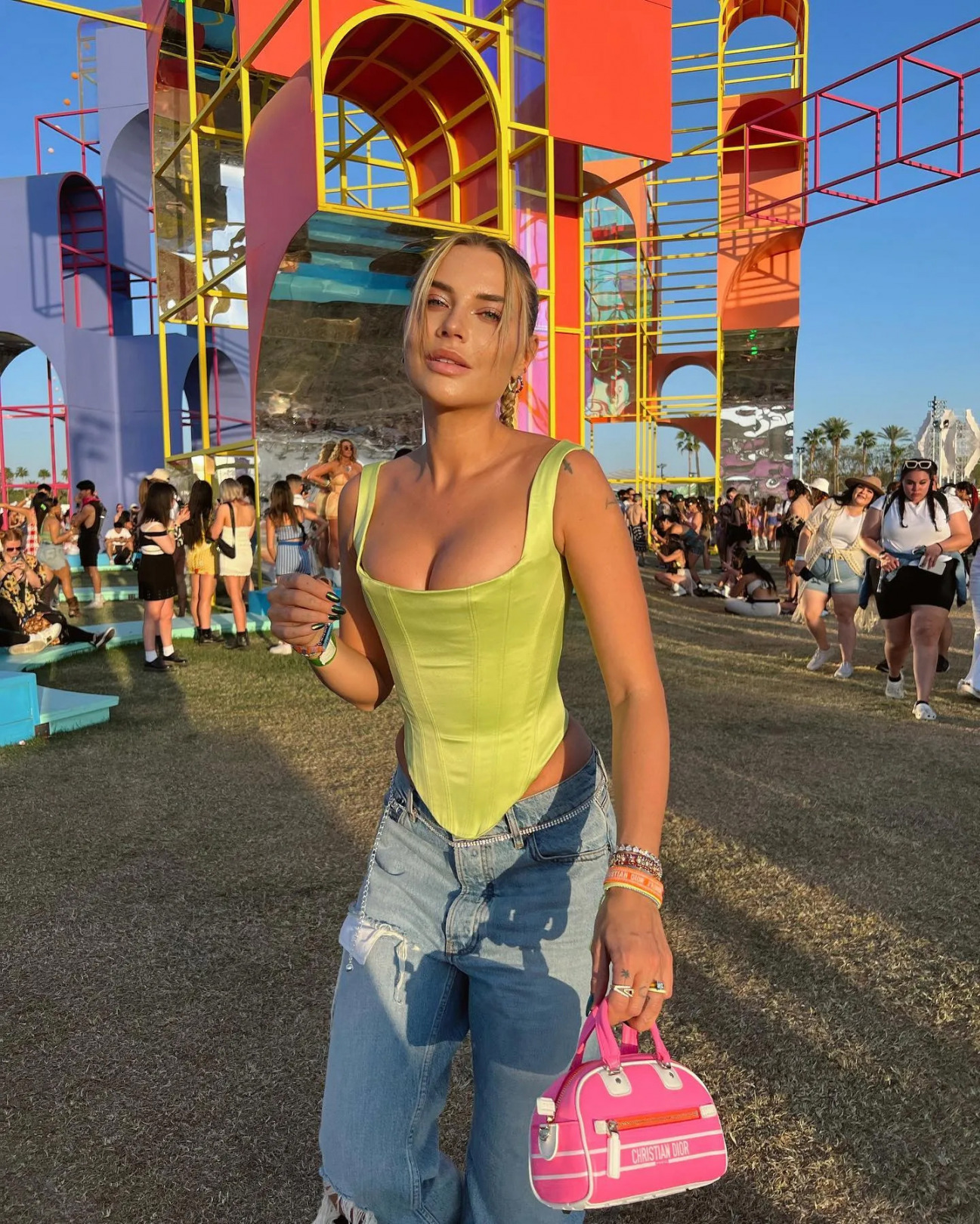 It-Girl'lerin Dikkat Çeken Coachella Stilleri