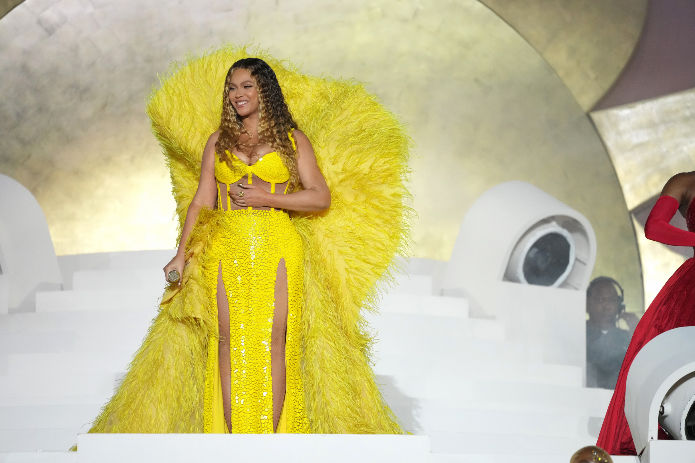 Beyoncé'den Göz Alıcı Dubai Performansı