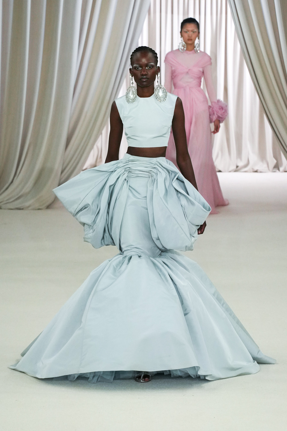 Giambattista Valli 2023 İlkbahar/Yaz Couture