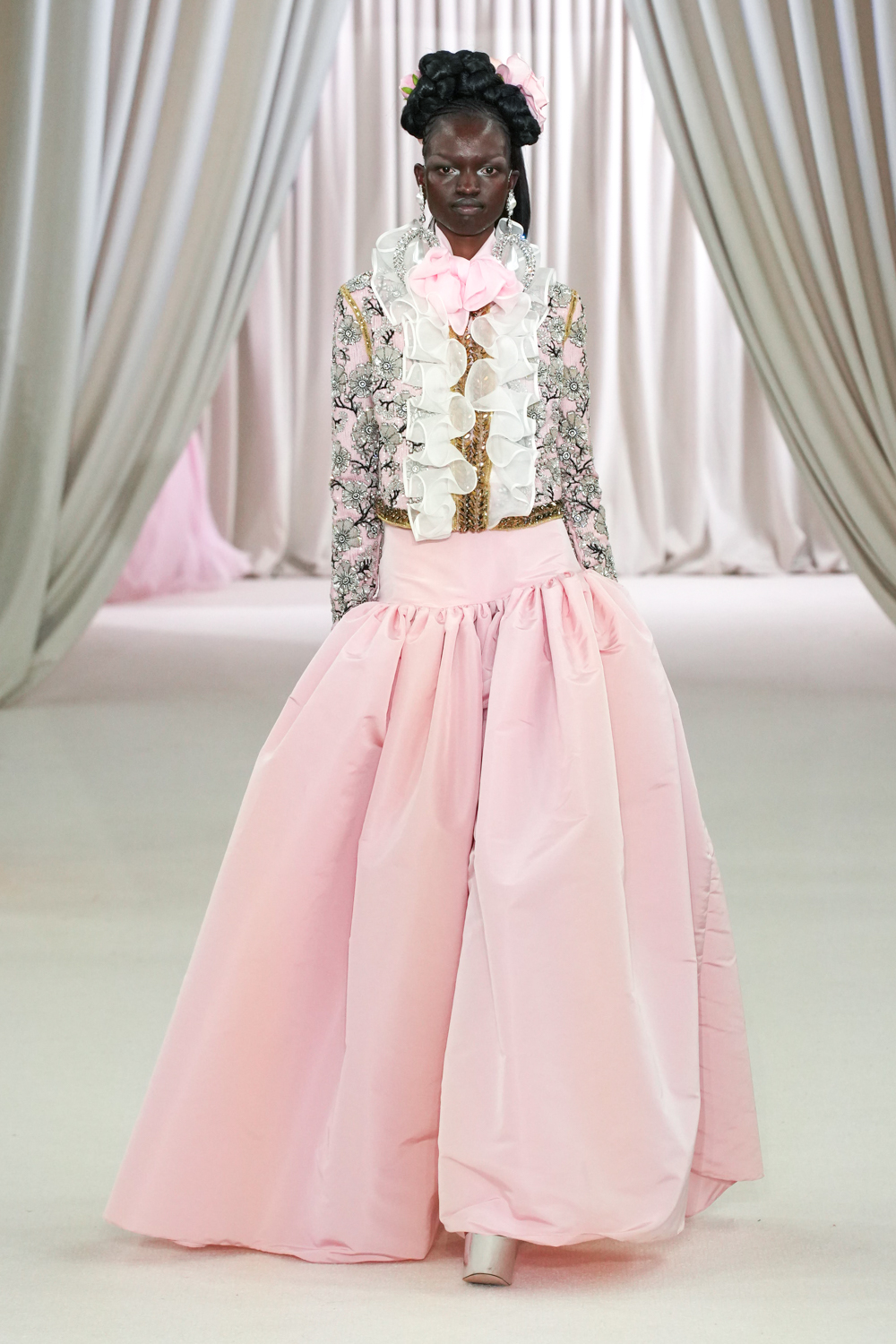 Giambattista Valli 2023 İlkbahar/Yaz Couture