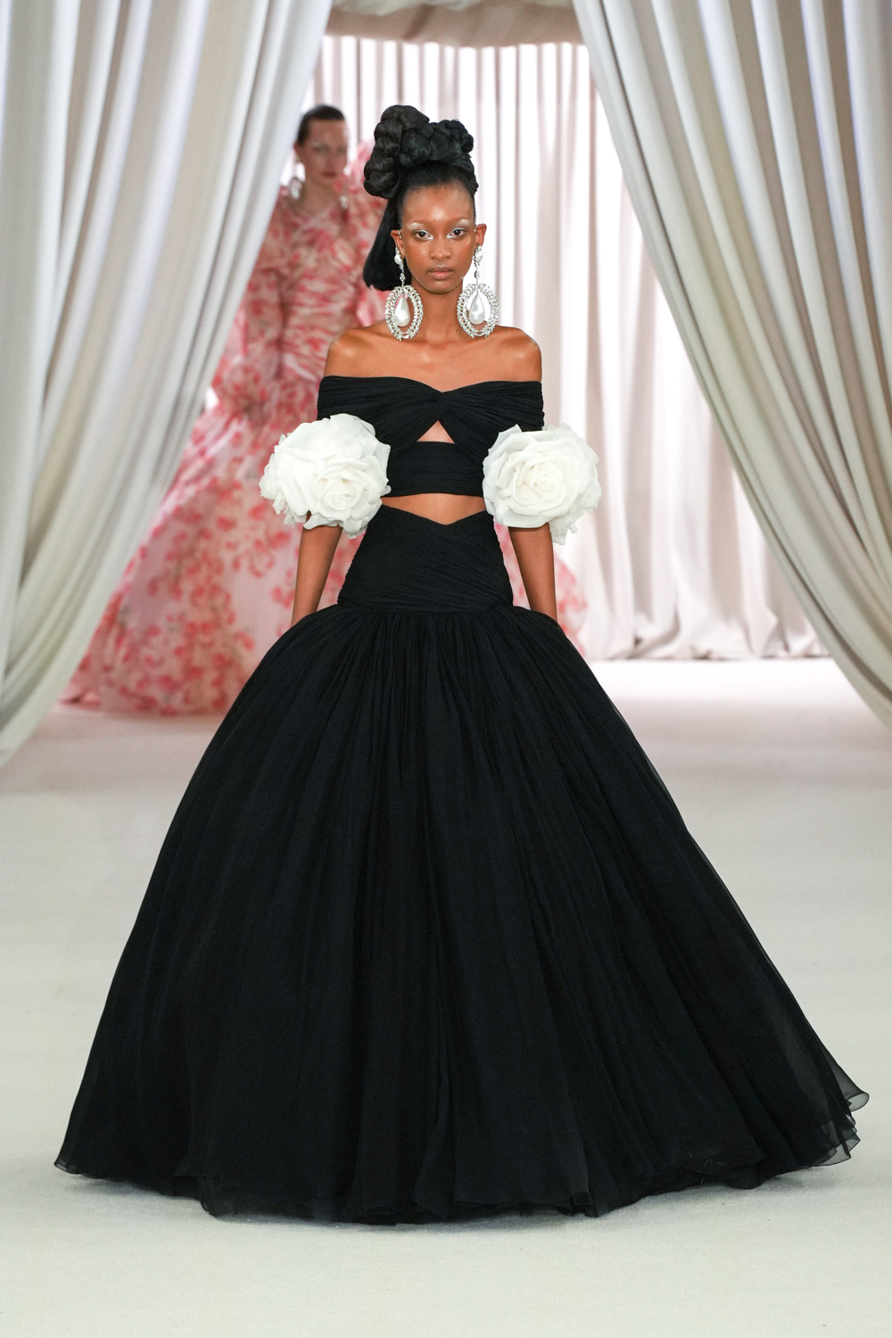 Giambattista Valli 2023 İlkbahar/Yaz Couture