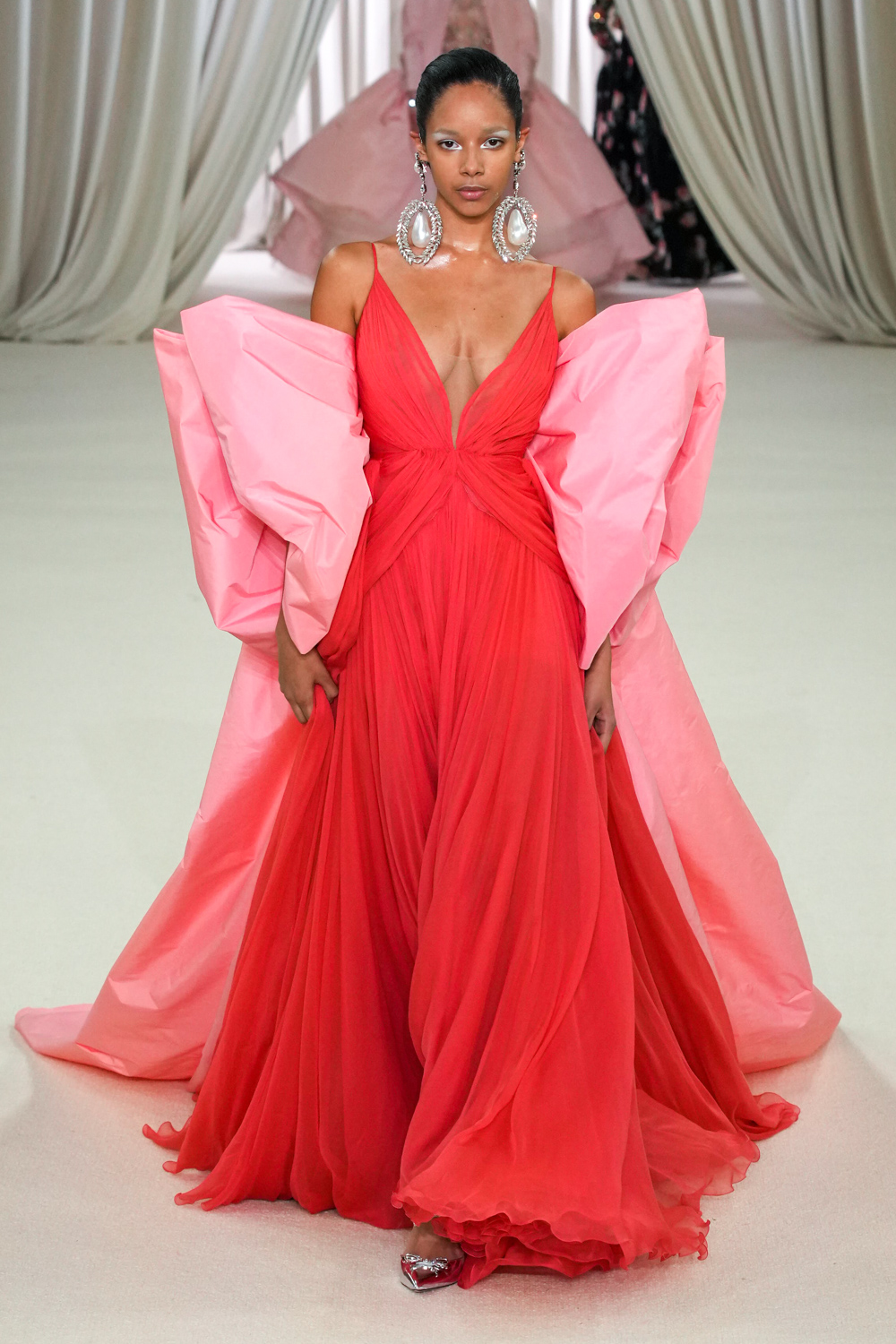 Giambattista Valli 2023 İlkbahar/Yaz Couture