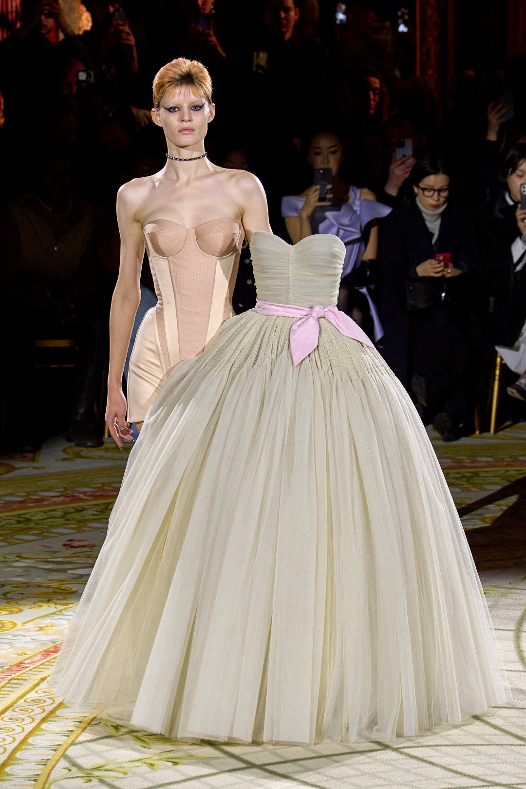 Viktor & Rolf 2023 İlkbahar/Yaz Couture