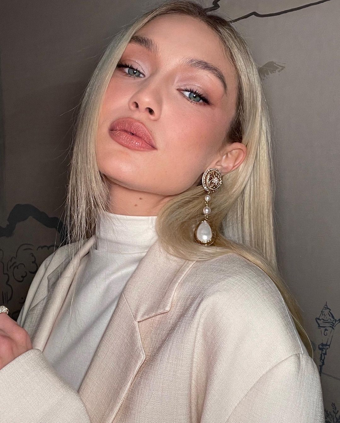 Gigi Hadid'den Makyaj Trendleri