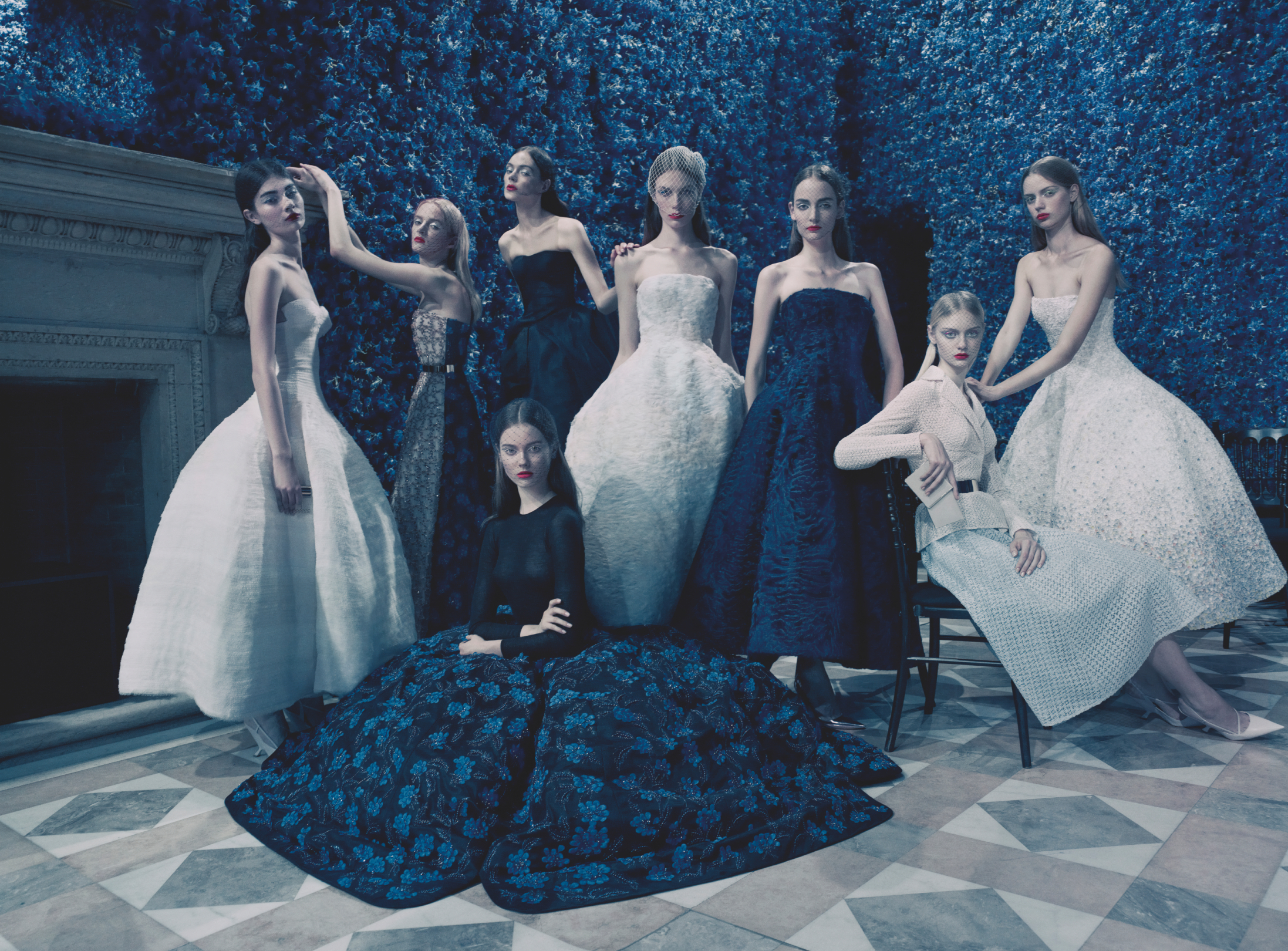 Dior'dan Yepyeni Bir Kitap: Dior by Raf Simons