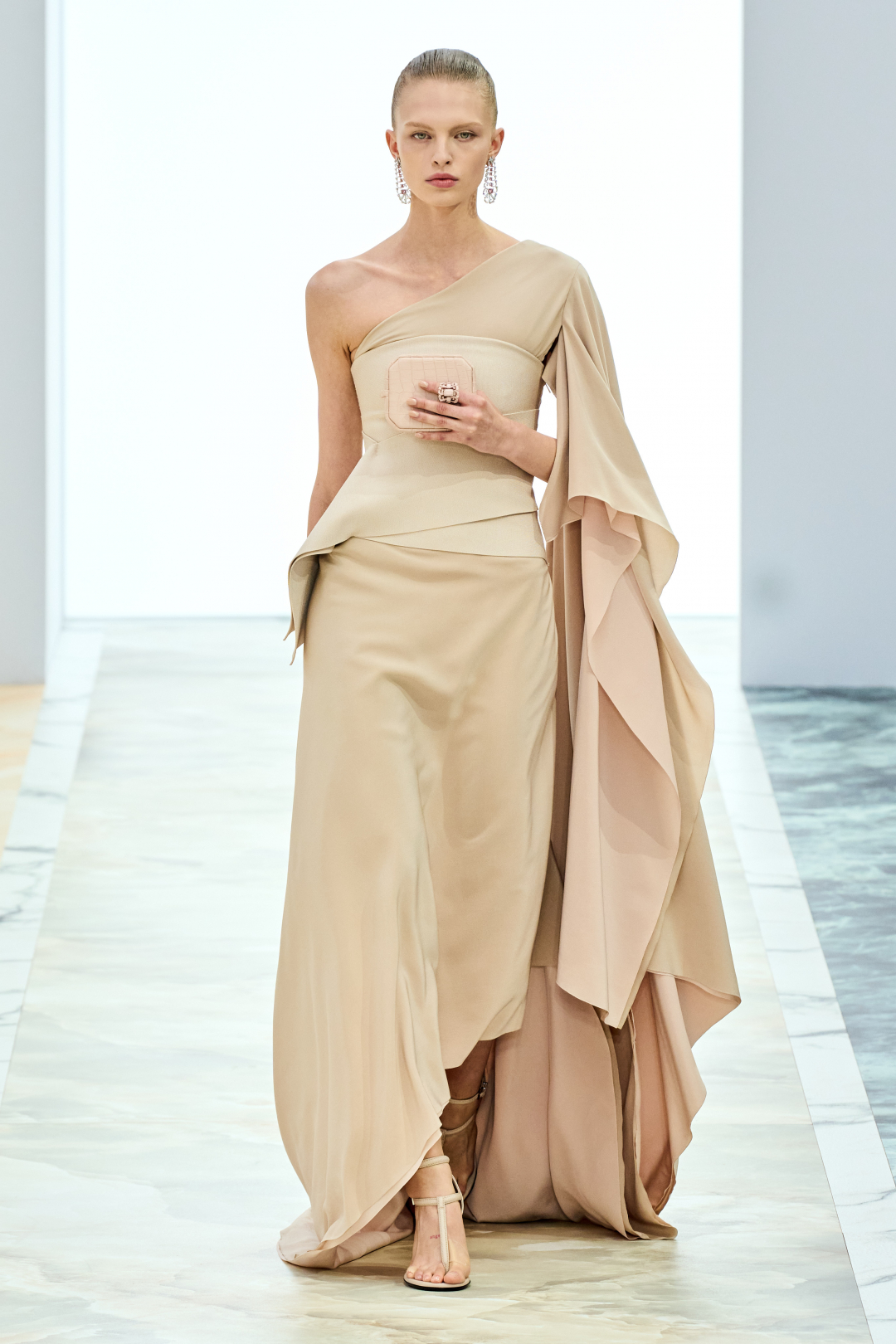 Fendi 2023-24 Sonbahar/Kış Couture