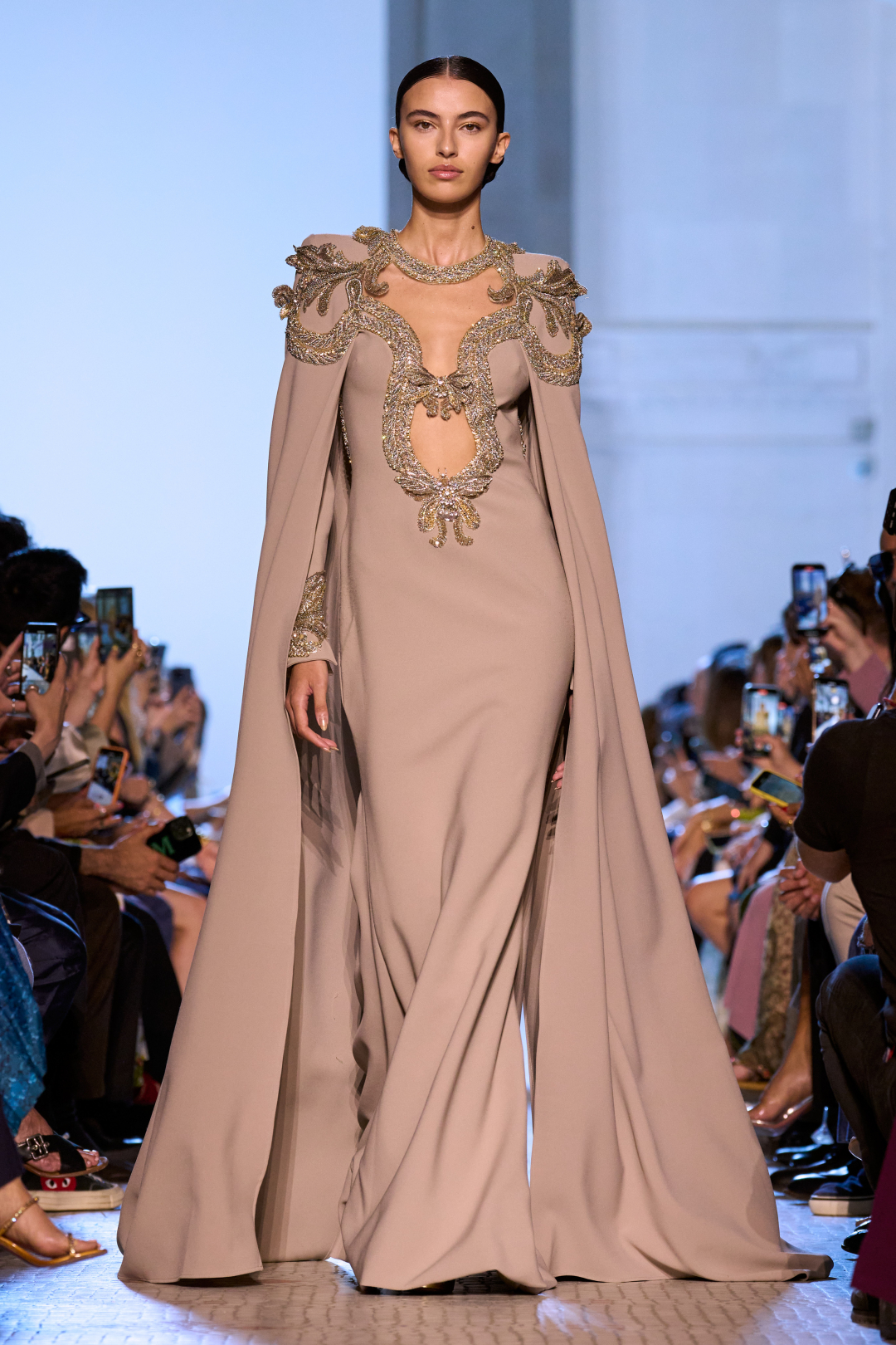 Elie Saab 2023-24 Sonbahar/Kış Couture