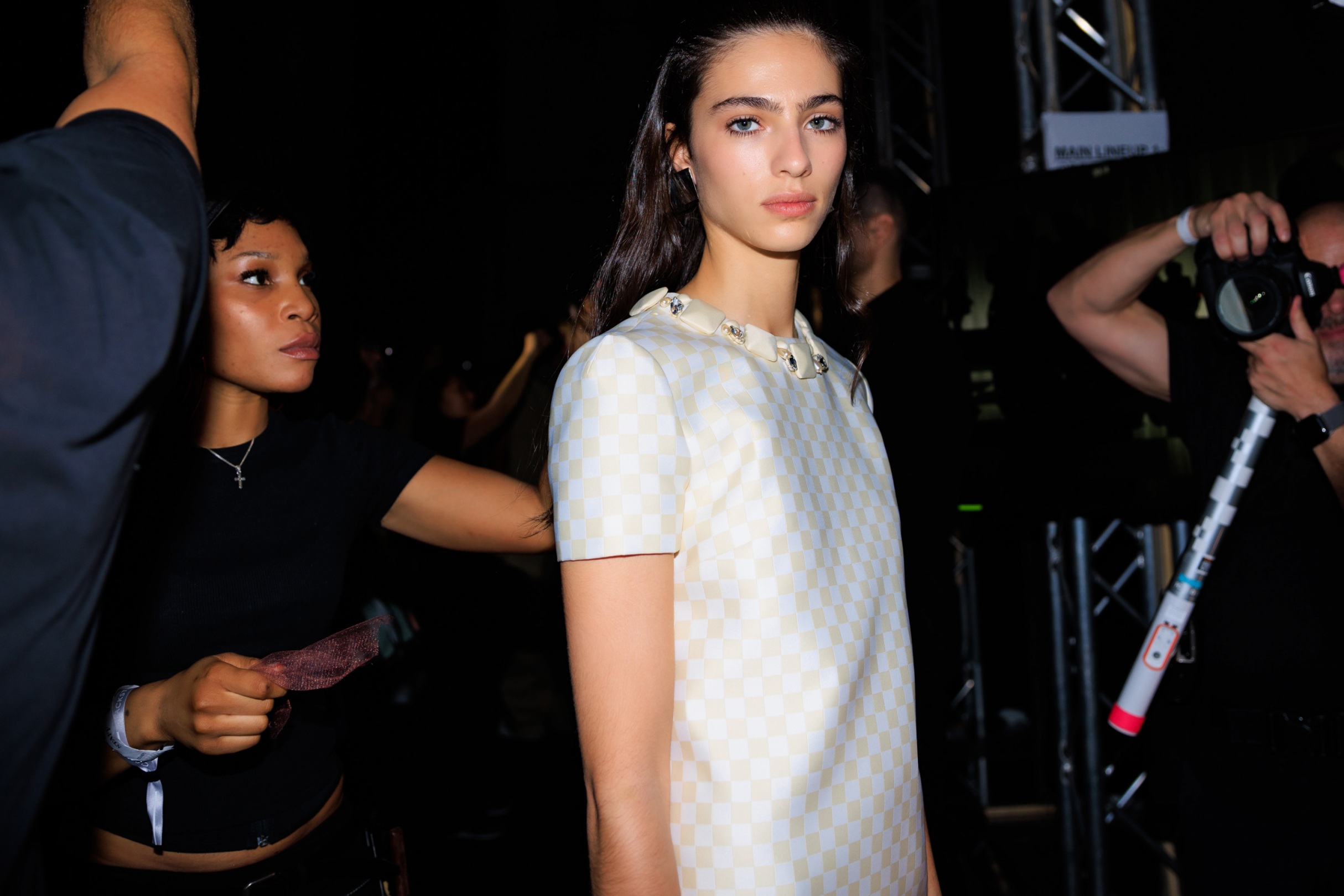 Backstage: 2024 İlkbahar/Yaz Milano Moda Haftası