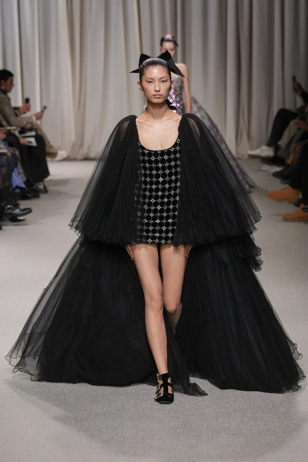 Giambattista Valli 2024 İlkbahar/Yaz Haute Couture