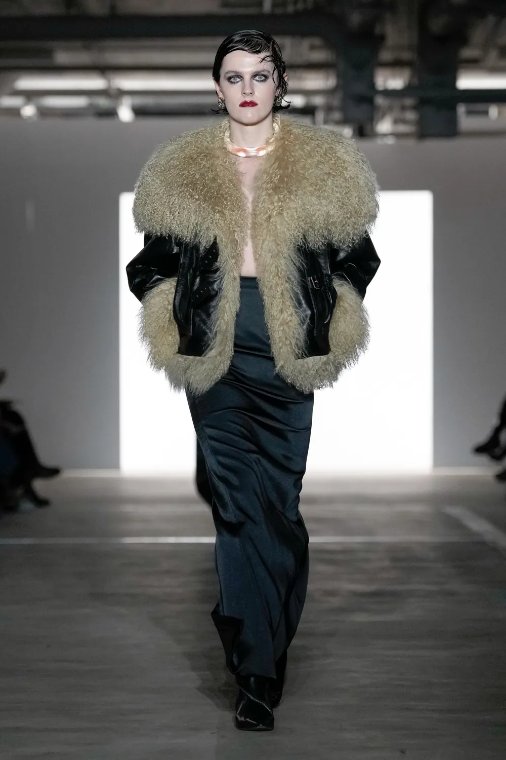 Prabal Gurung 2024-25 Sonbahar/Kış