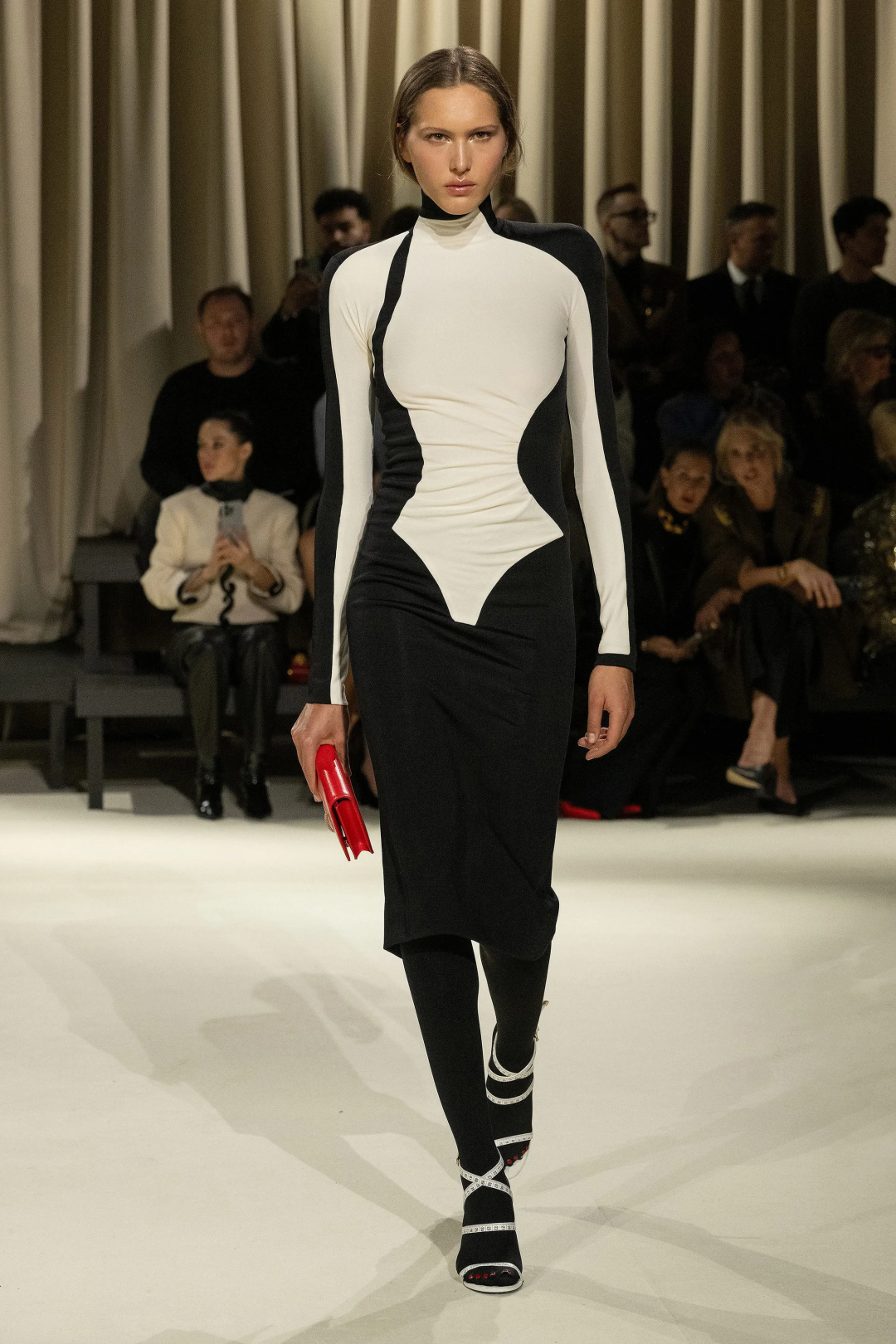 Schiaparelli 2024-25 Sonbahar/Kış