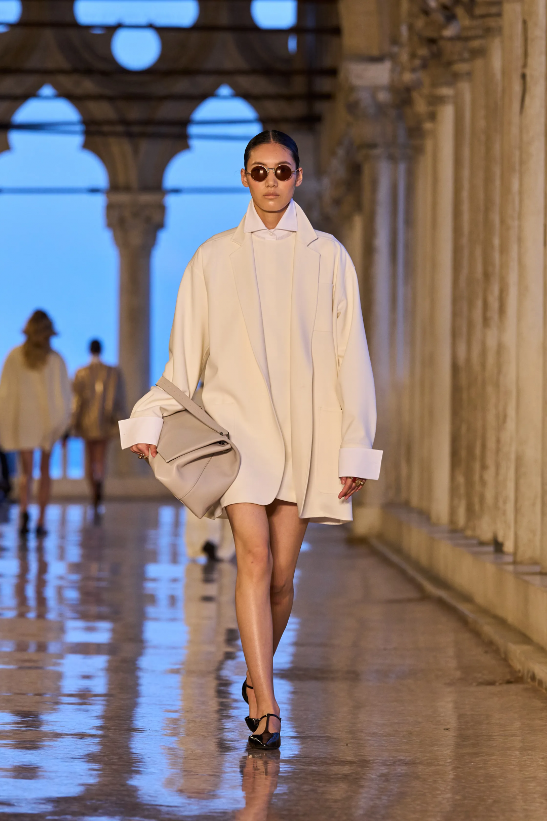 Max Mara 2025 Cruise