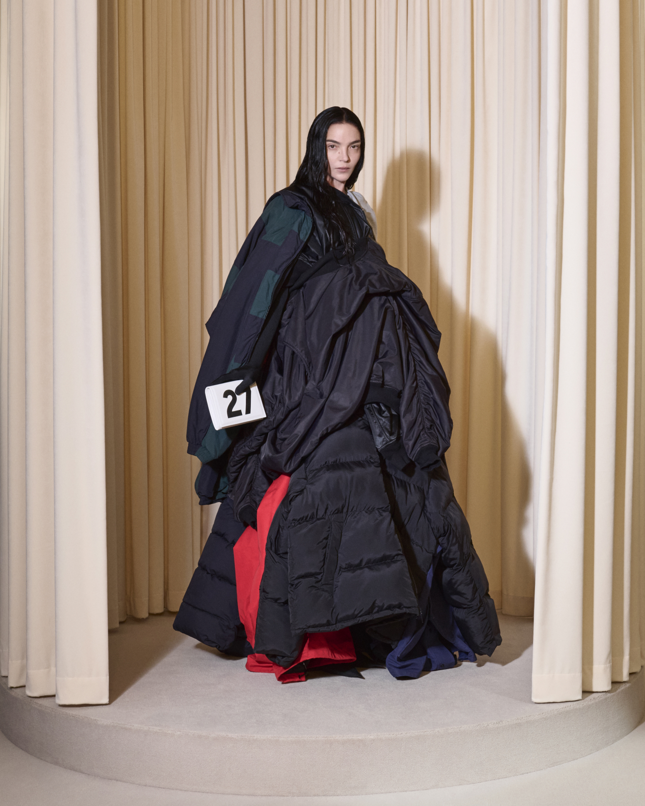 Balenciaga 2024-25 Sonbahar/Kış Haute Couture