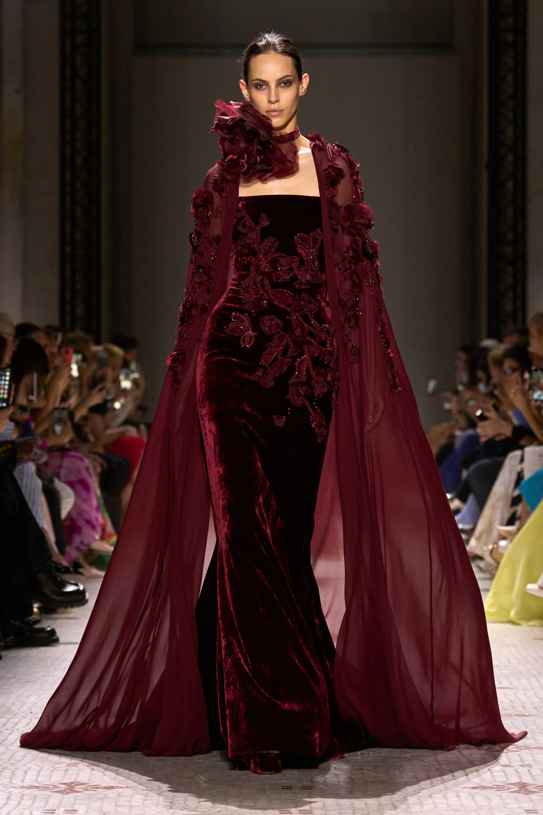 Elie Saab 2024-25 Sonbahar/Kış Haute Couture