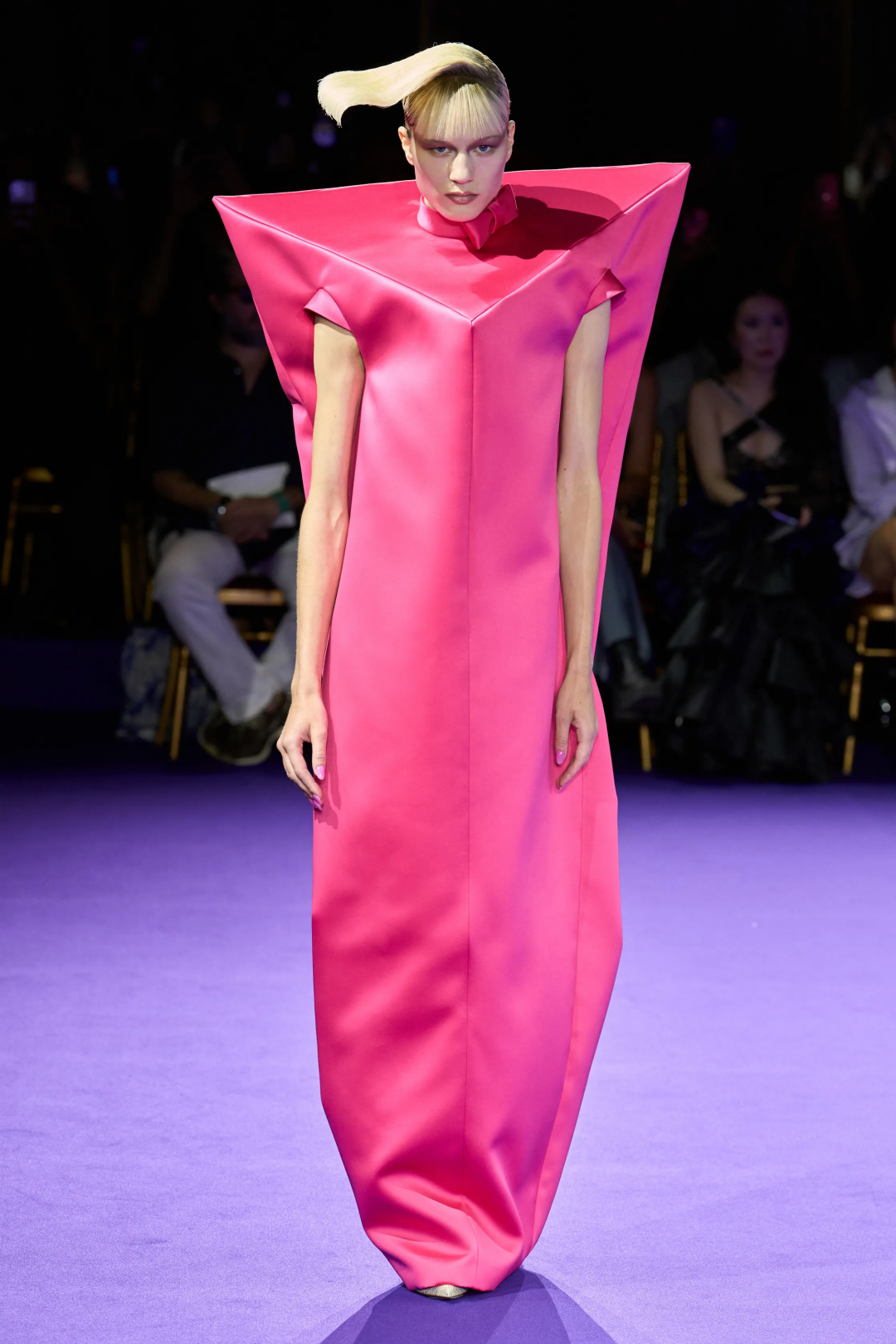 Viktor&Rolf 2024-25 Sonbahar/Kış Haute Couture