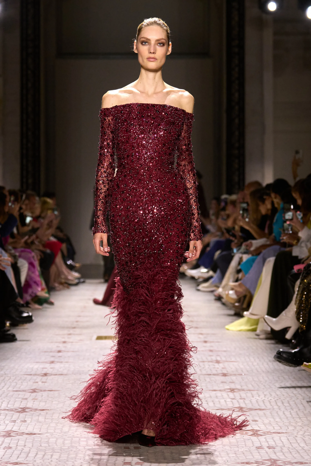 Elie Saab 2024-25 Sonbahar/Kış Haute Couture