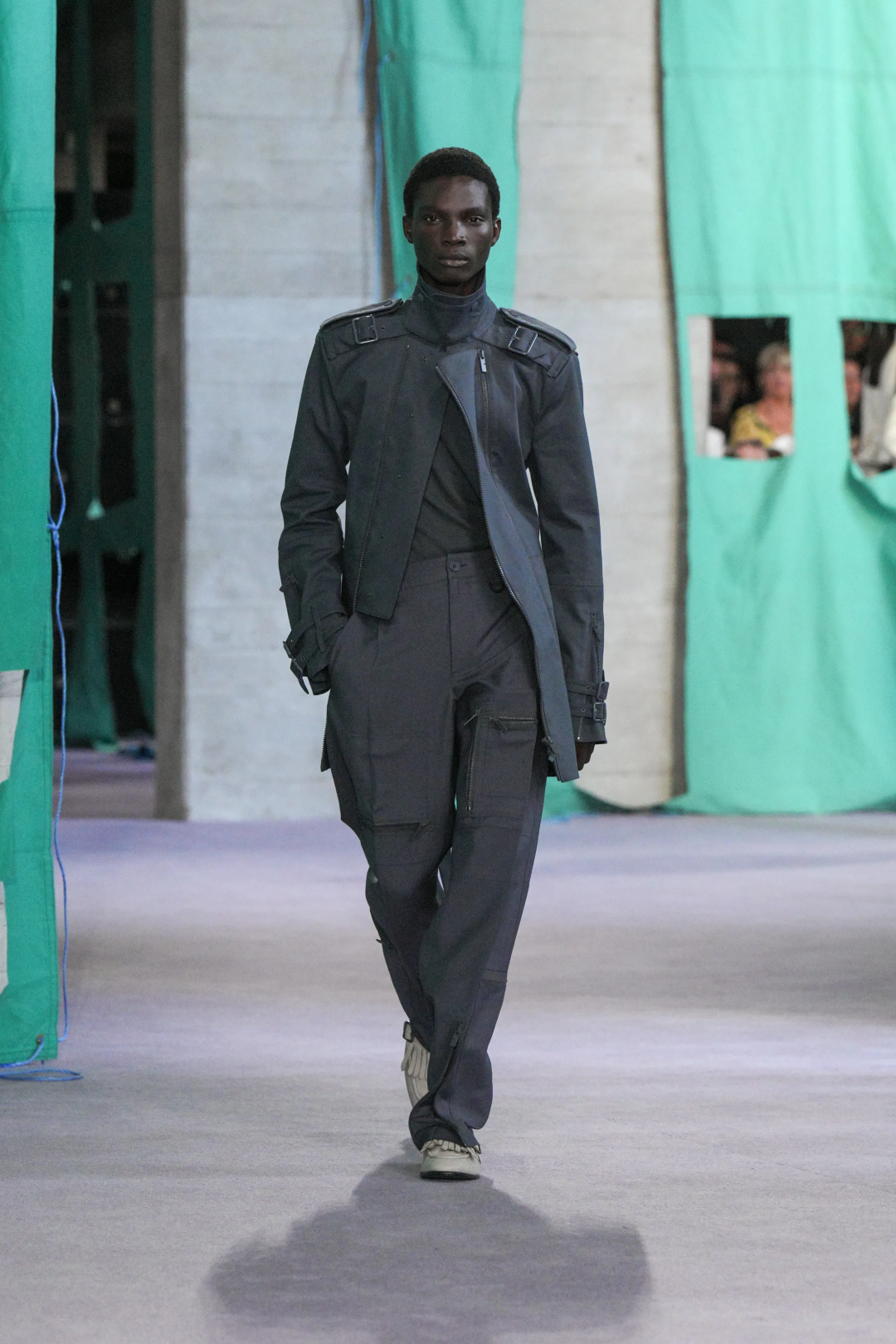 Burberry 2025 İlkbahar/Yaz
