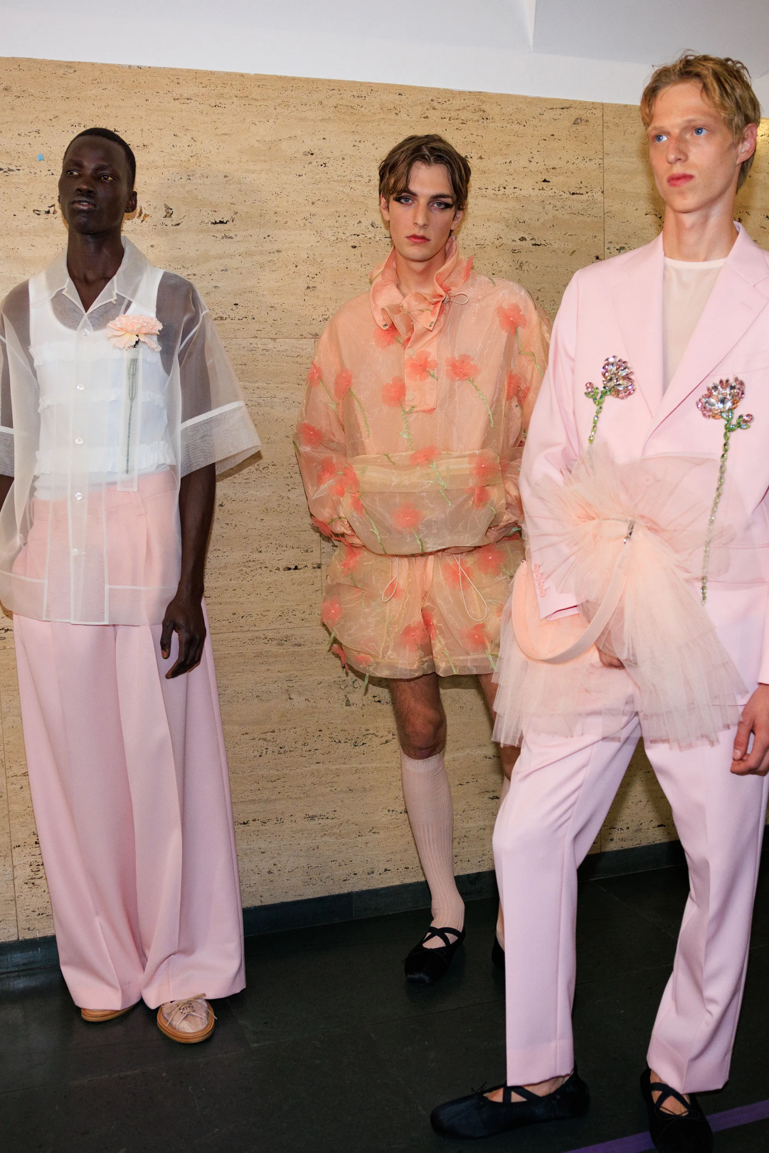 Backstage: Simone Rocha 2025 İlkbahar/Yaz