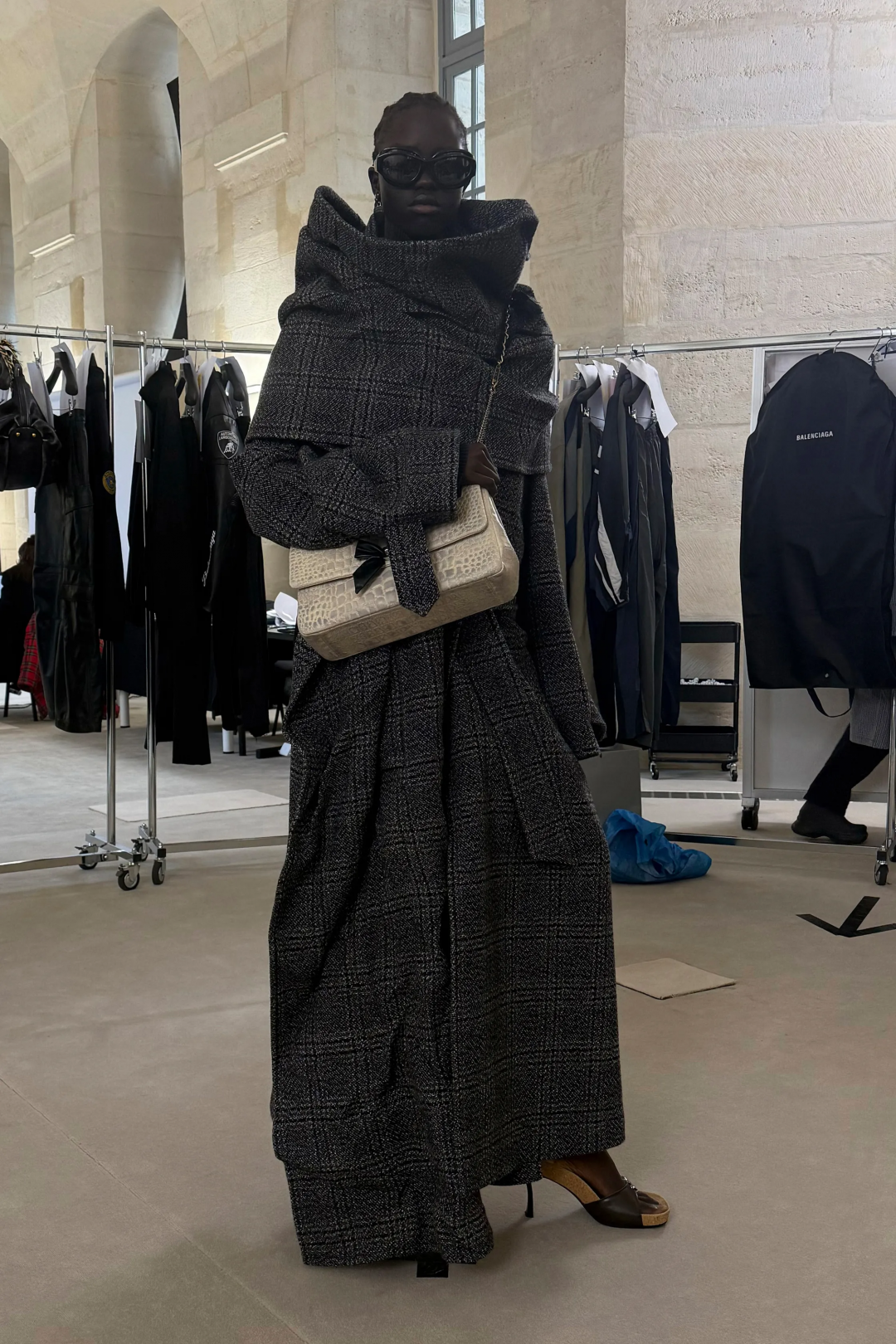 Balenciaga 2025 Pre-Fall