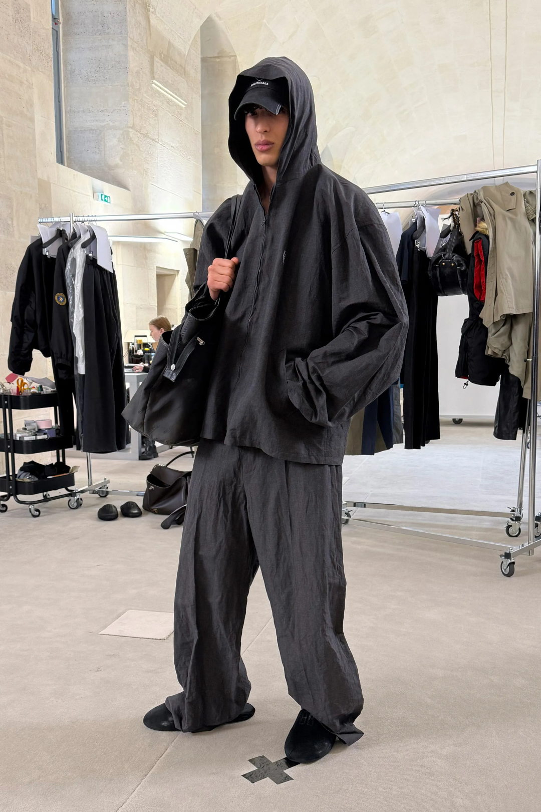 Balenciaga 2025 Pre-Fall