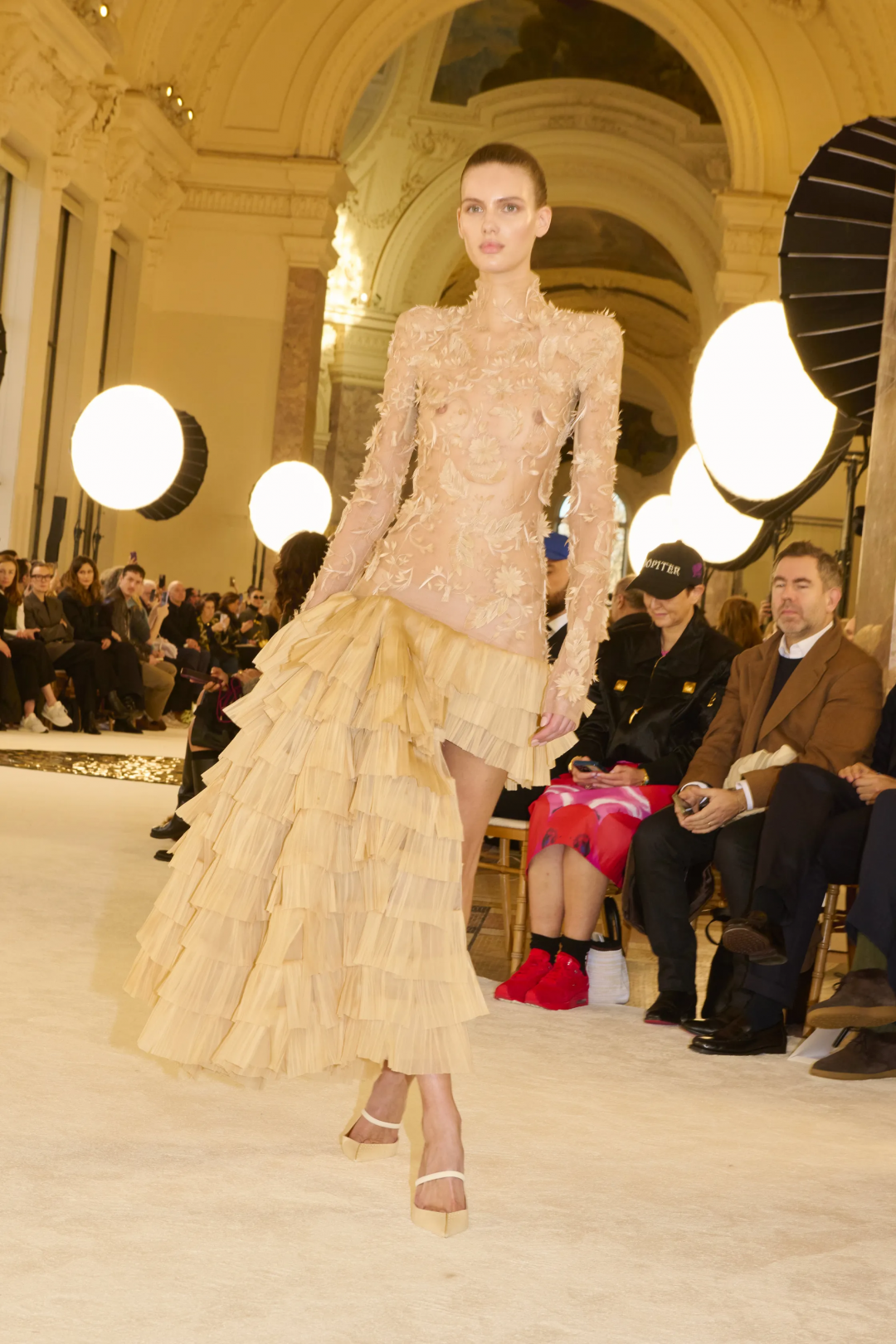 Schiaparelli 2025 İlkbahar/Yaz Haute Couture