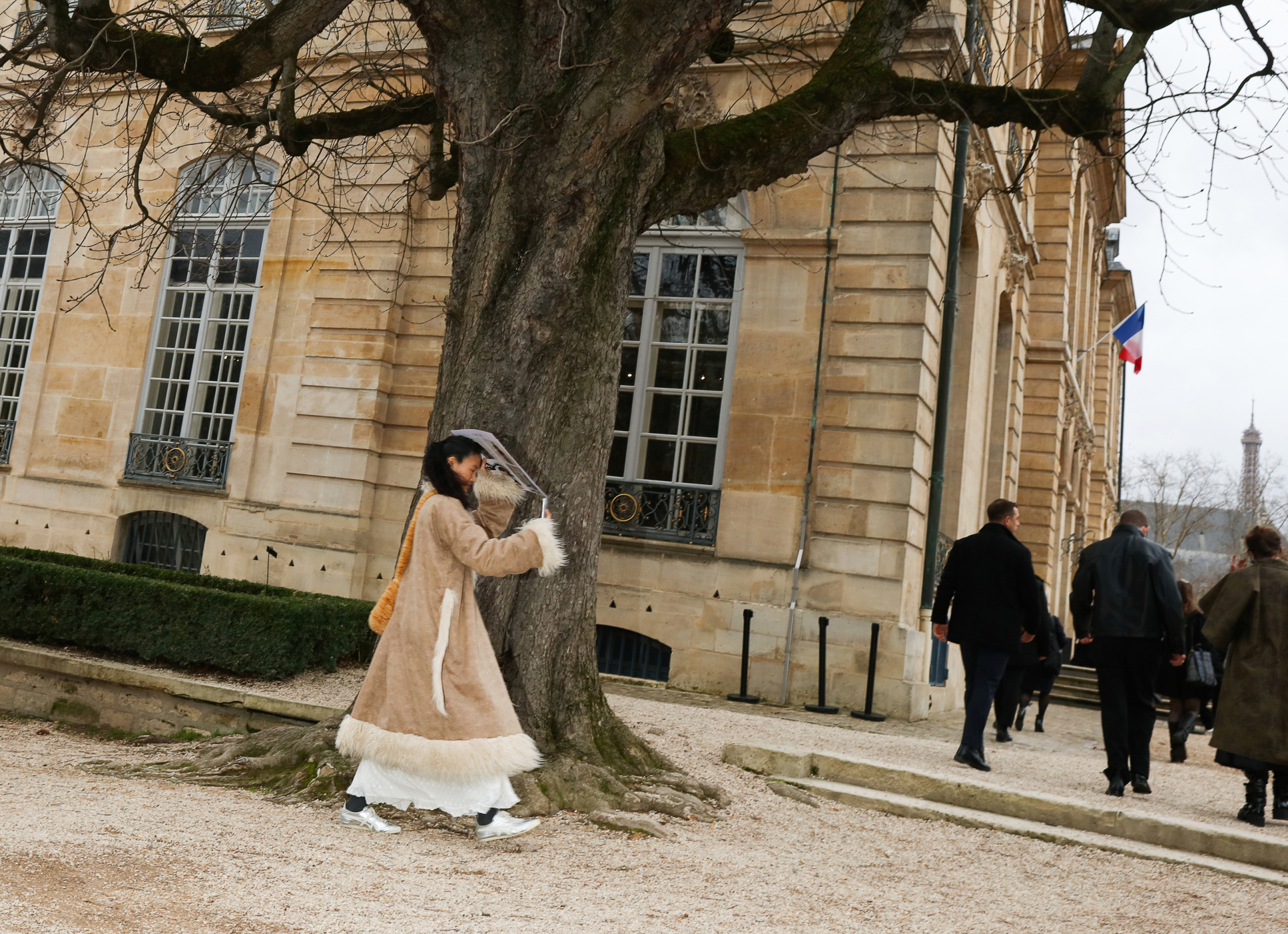 Sokak Stili: 2025 İlkbahar/Yaz Paris Haute Couture Moda Haftası